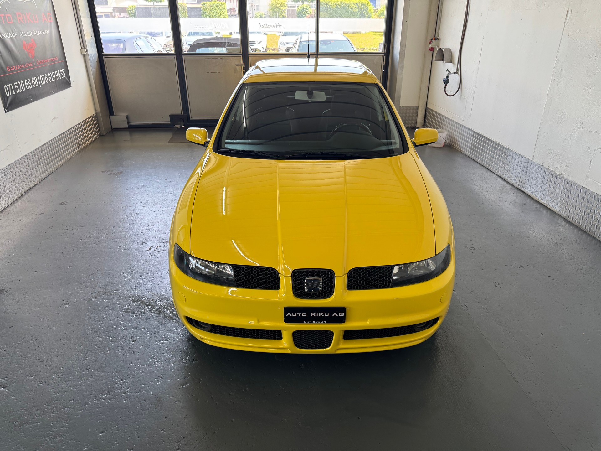 SEAT Leon 2.8 Cupra 4-image-4