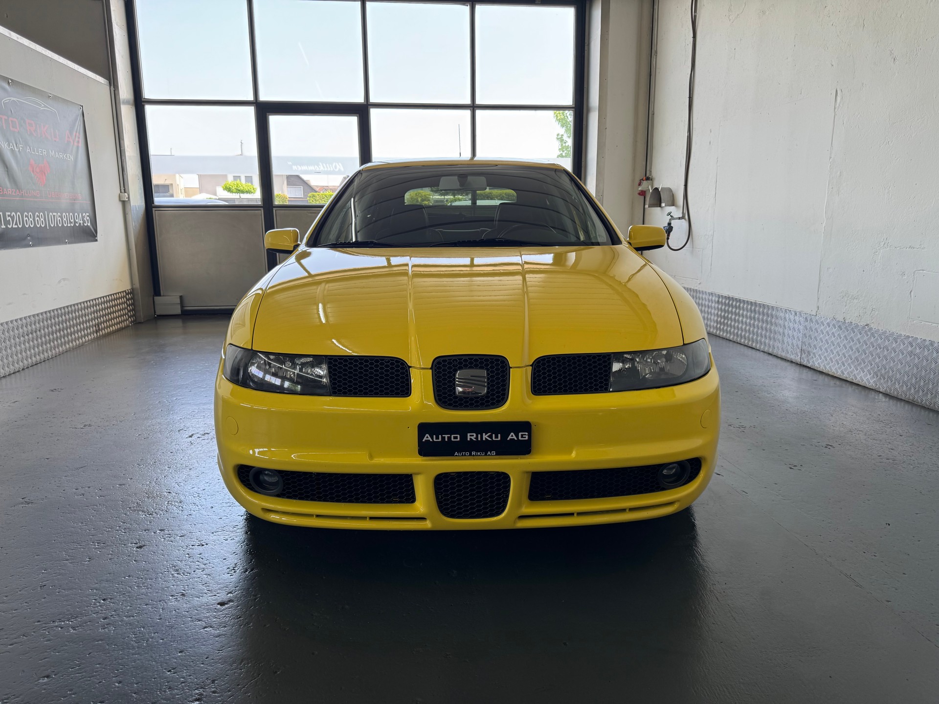 SEAT Leon 2.8 Cupra 4-image-5