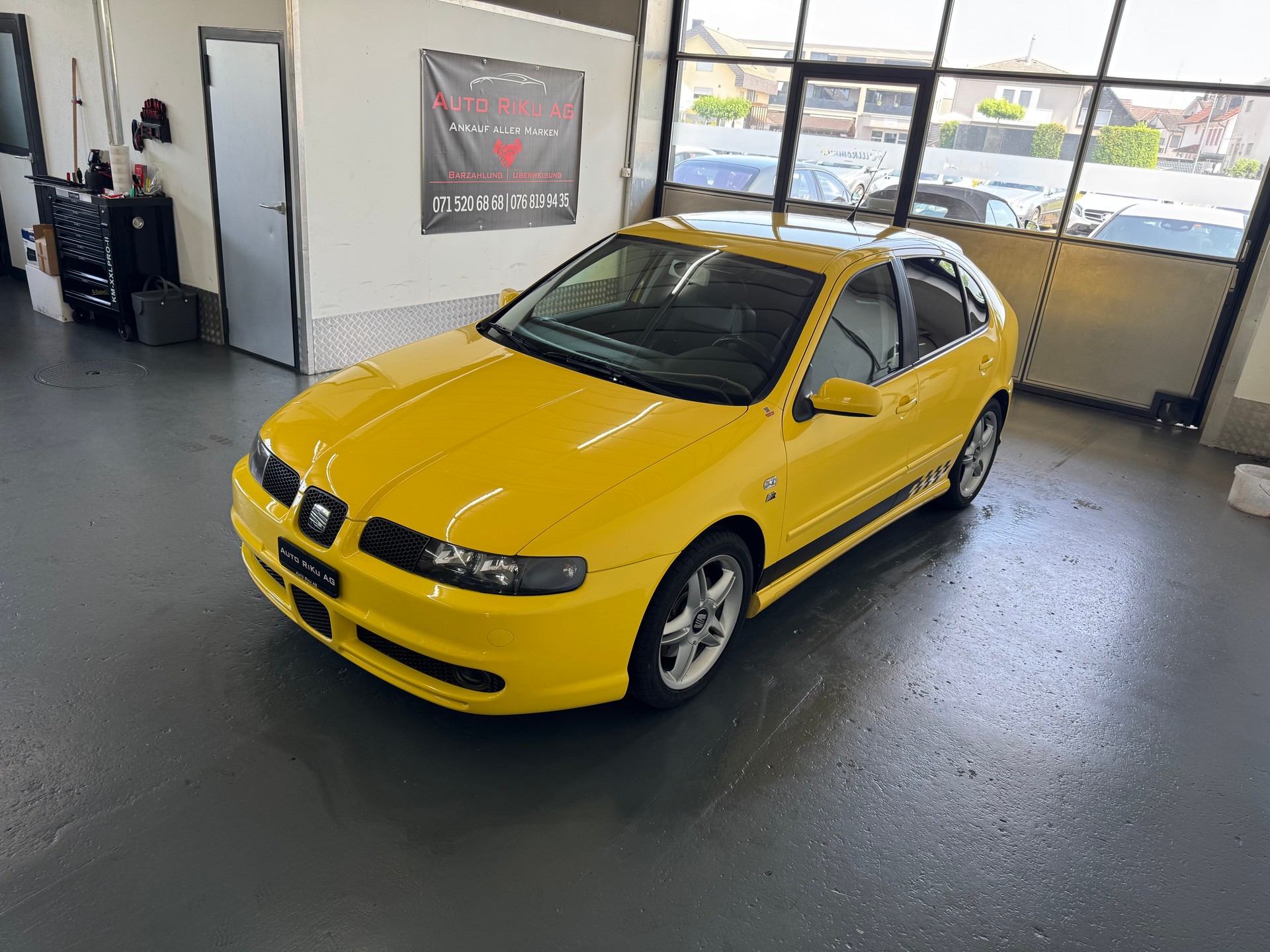 SEAT Leon 2.8 Cupra 4-image-6