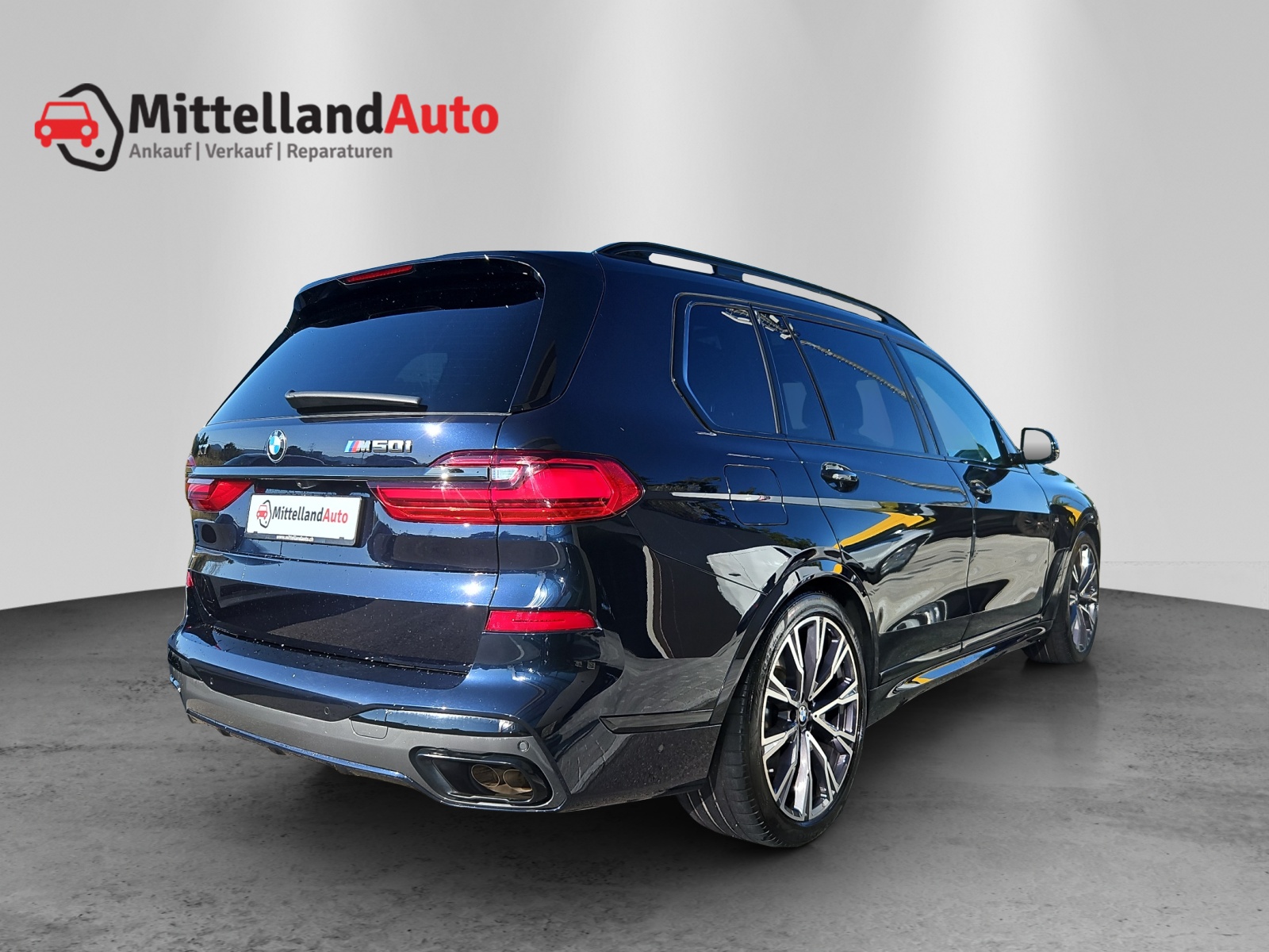 BMW X7 xDrive M50i Steptronic-image-12