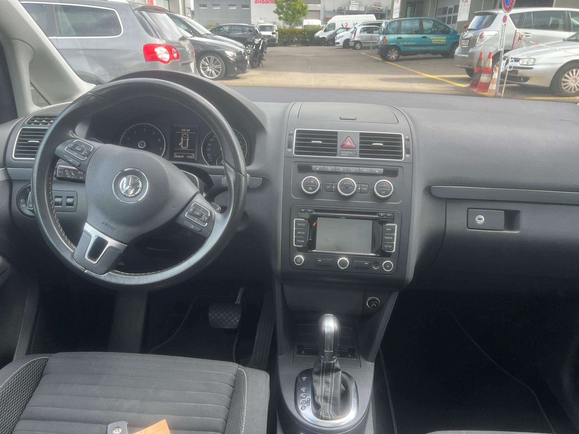 VW Touran 1.4 TSI Comfortline DSG-image-10