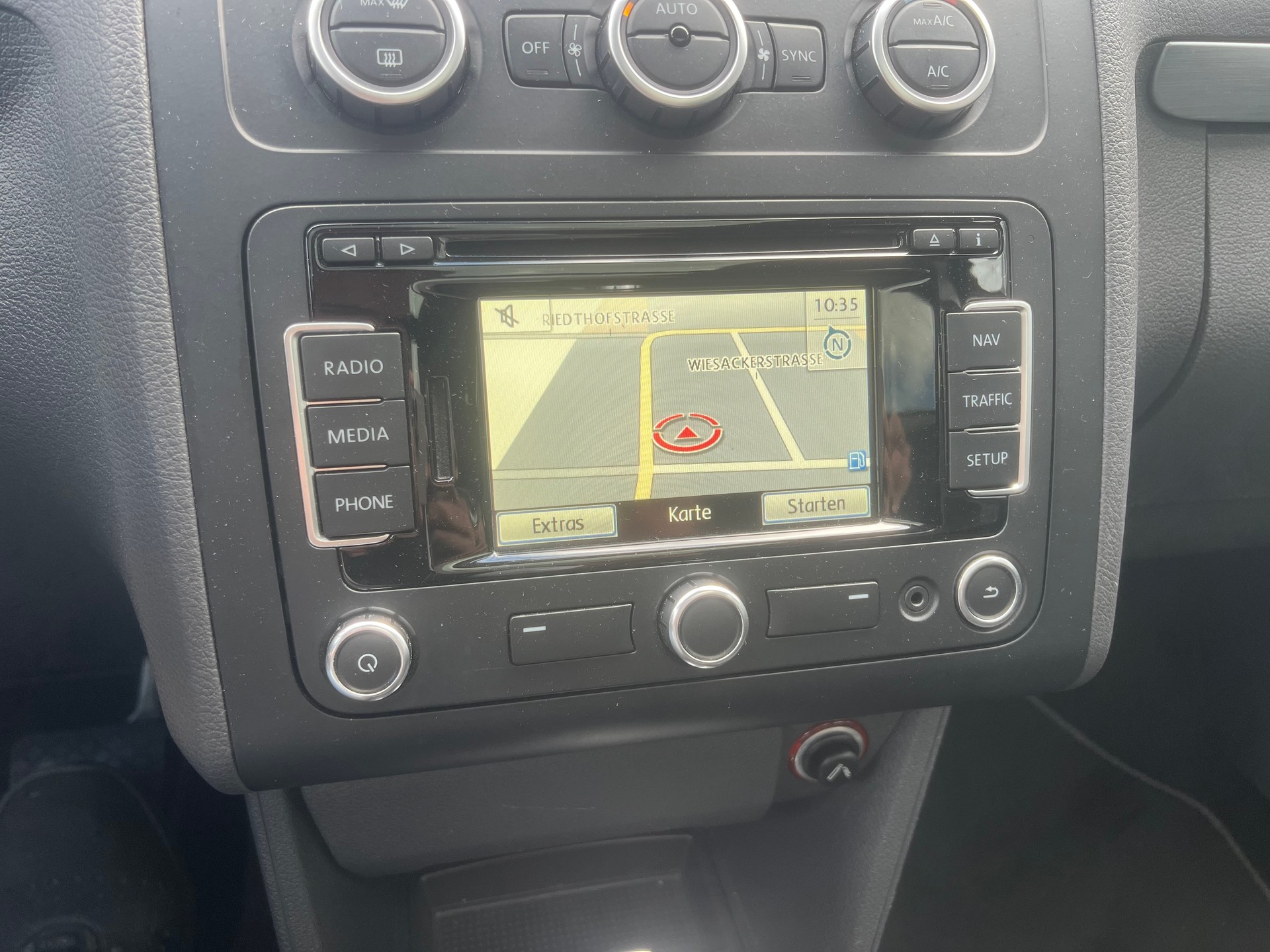 VW Touran 1.4 TSI Comfortline DSG-image-13