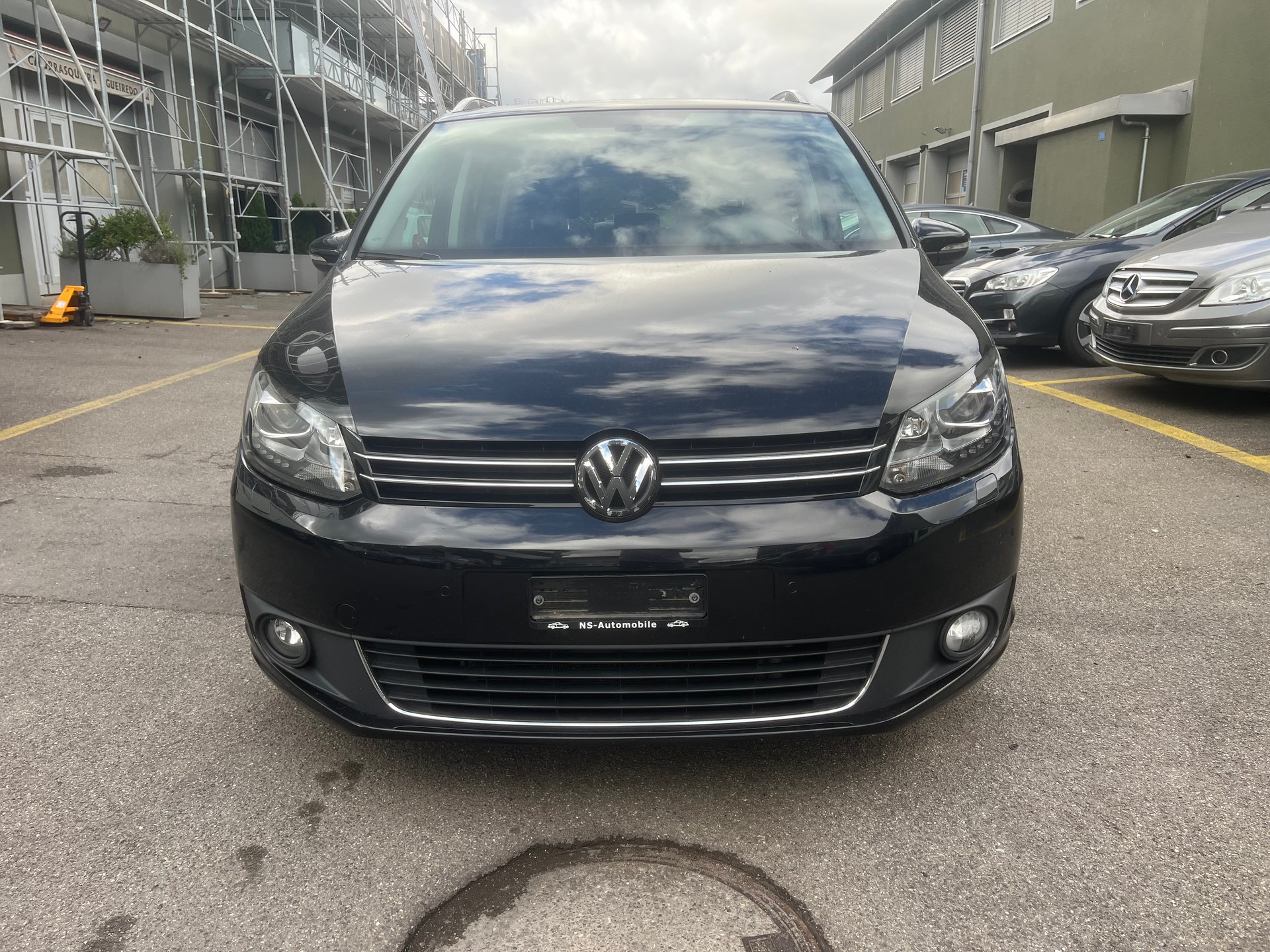VW Touran 1.4 TSI Comfortline DSG-image-2