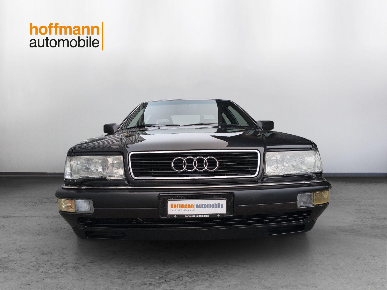 AUDI 4.2 V8 Quattro ABS-showroom-element-1