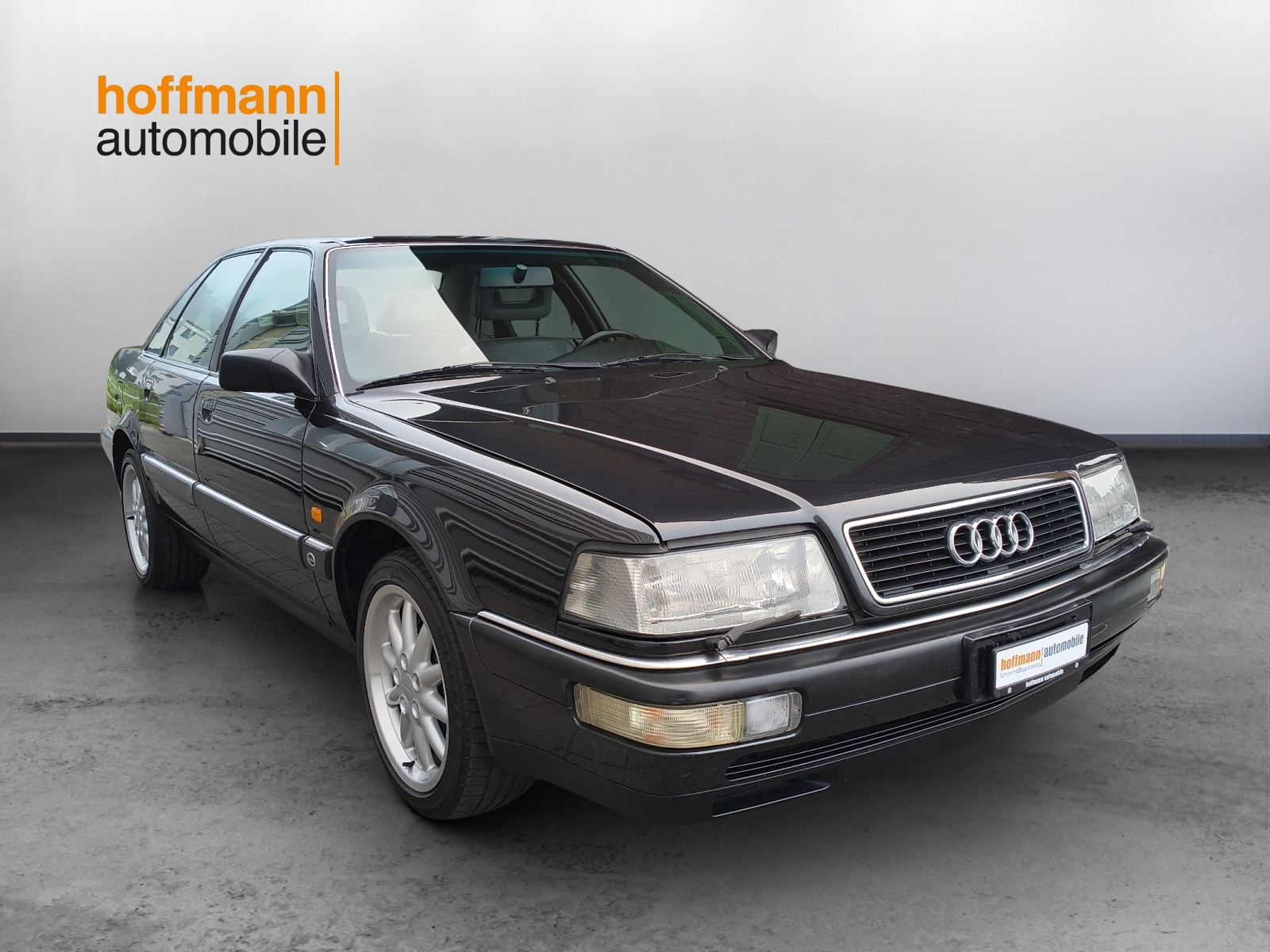 AUDI 4.2 V8 Quattro ABS-showroom-element-2