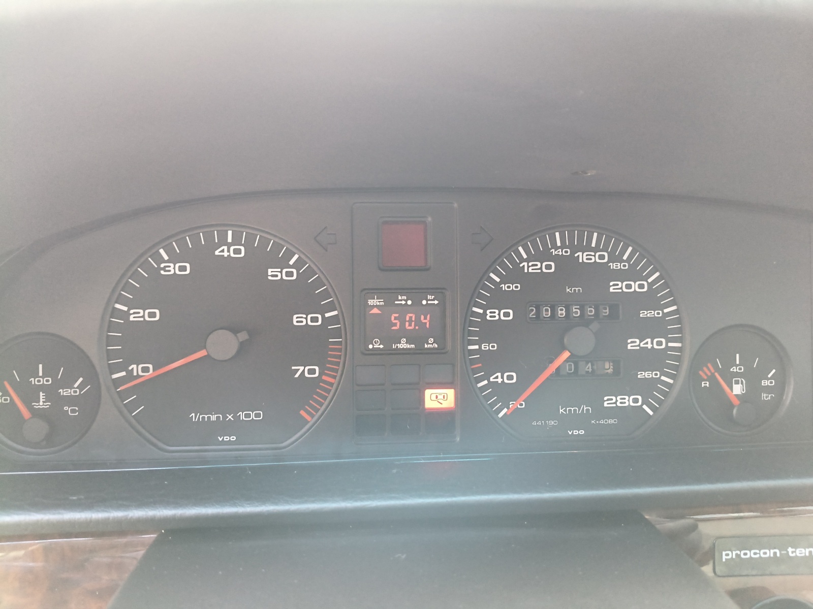 AUDI 4.2 V8 Quattro ABS-image-10