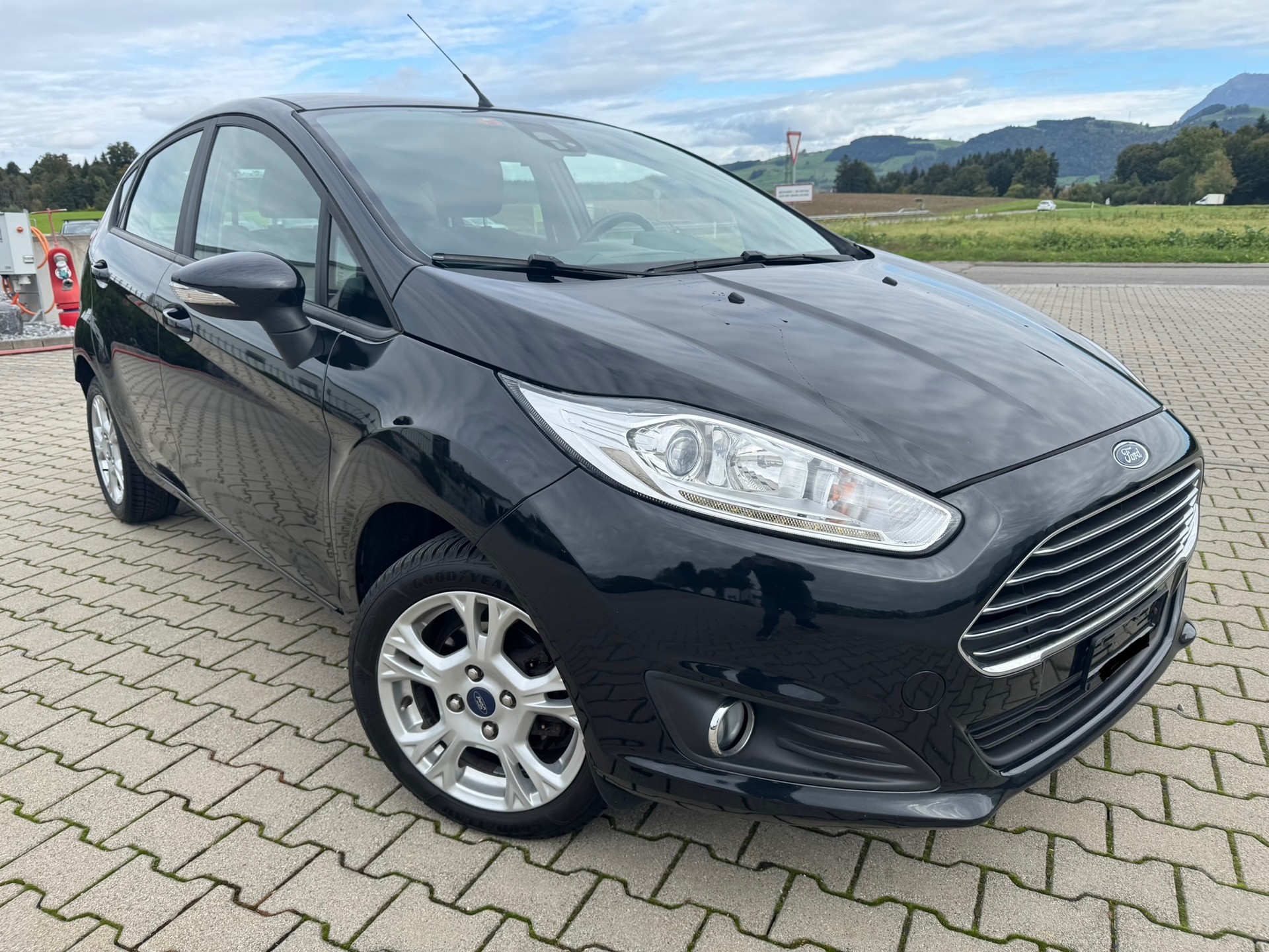 FORD Fiesta 1.0 SCTi Trend-image-1
