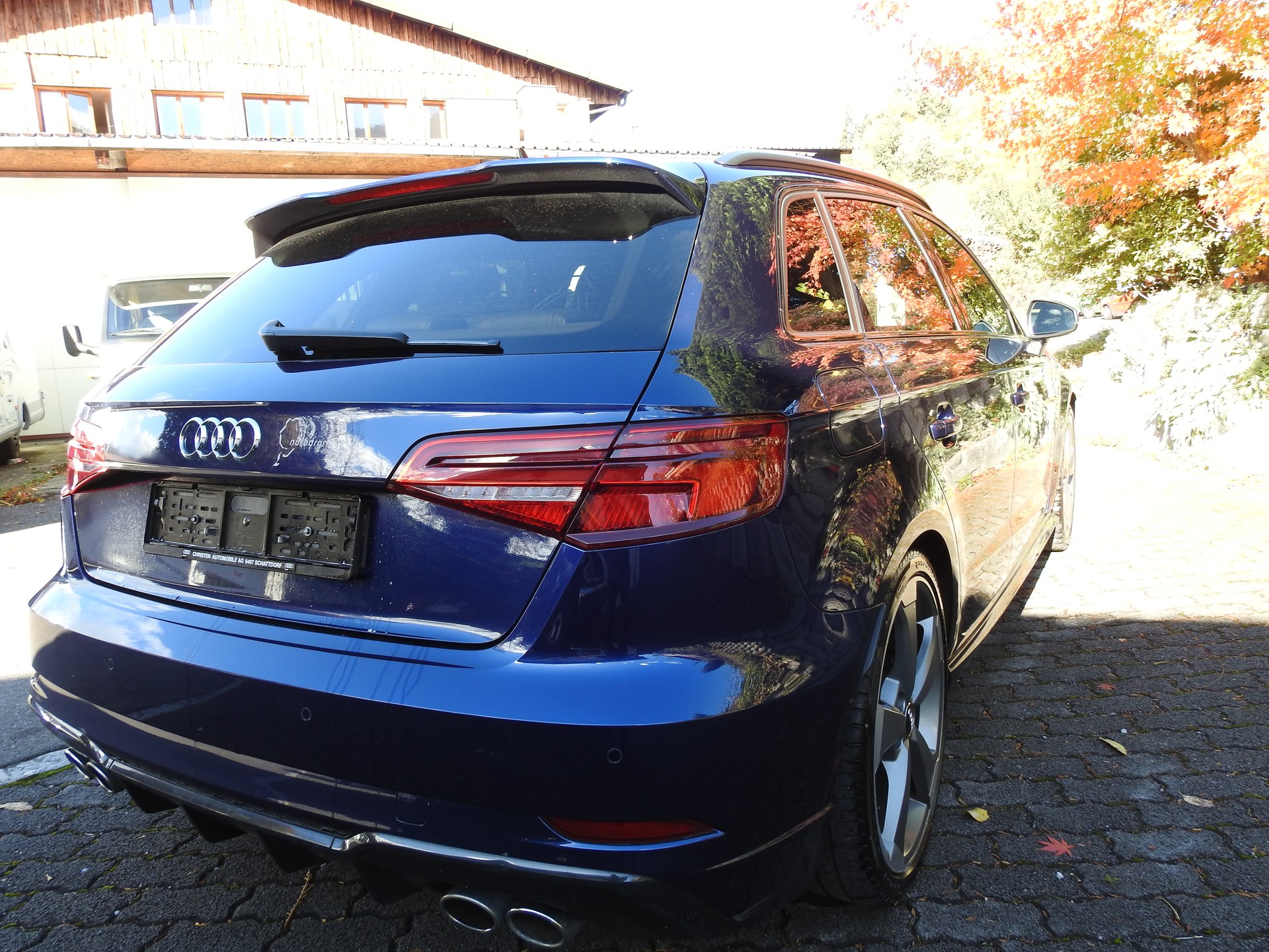 AUDI S3 Sportback 2.0 TFSI quattro S-tronic-image-5