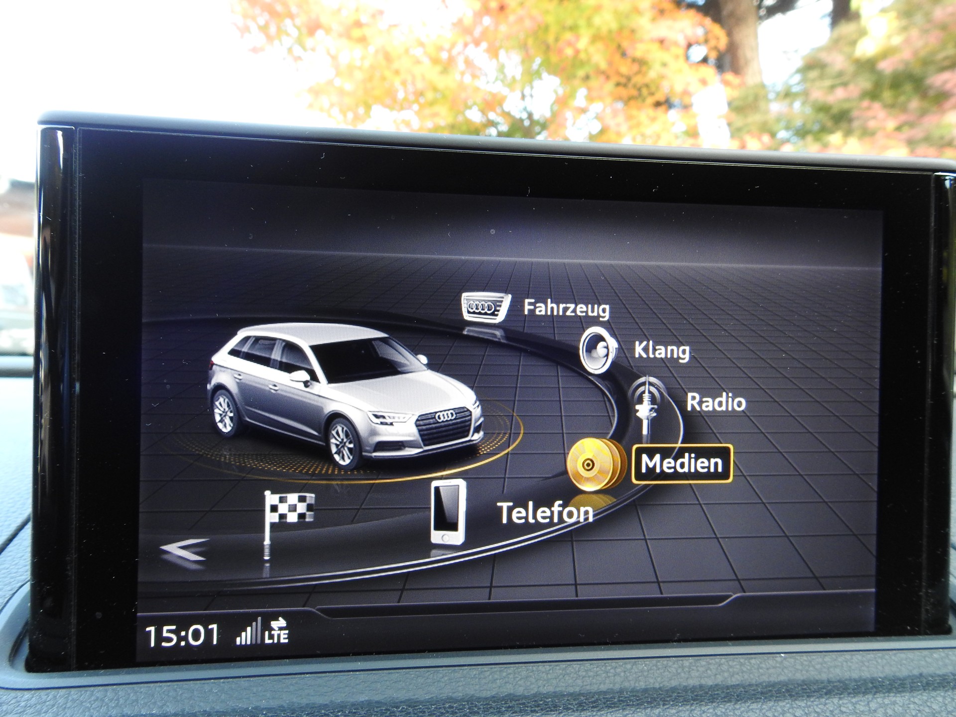 AUDI S3 Sportback 2.0 TFSI quattro S-tronic-image-22