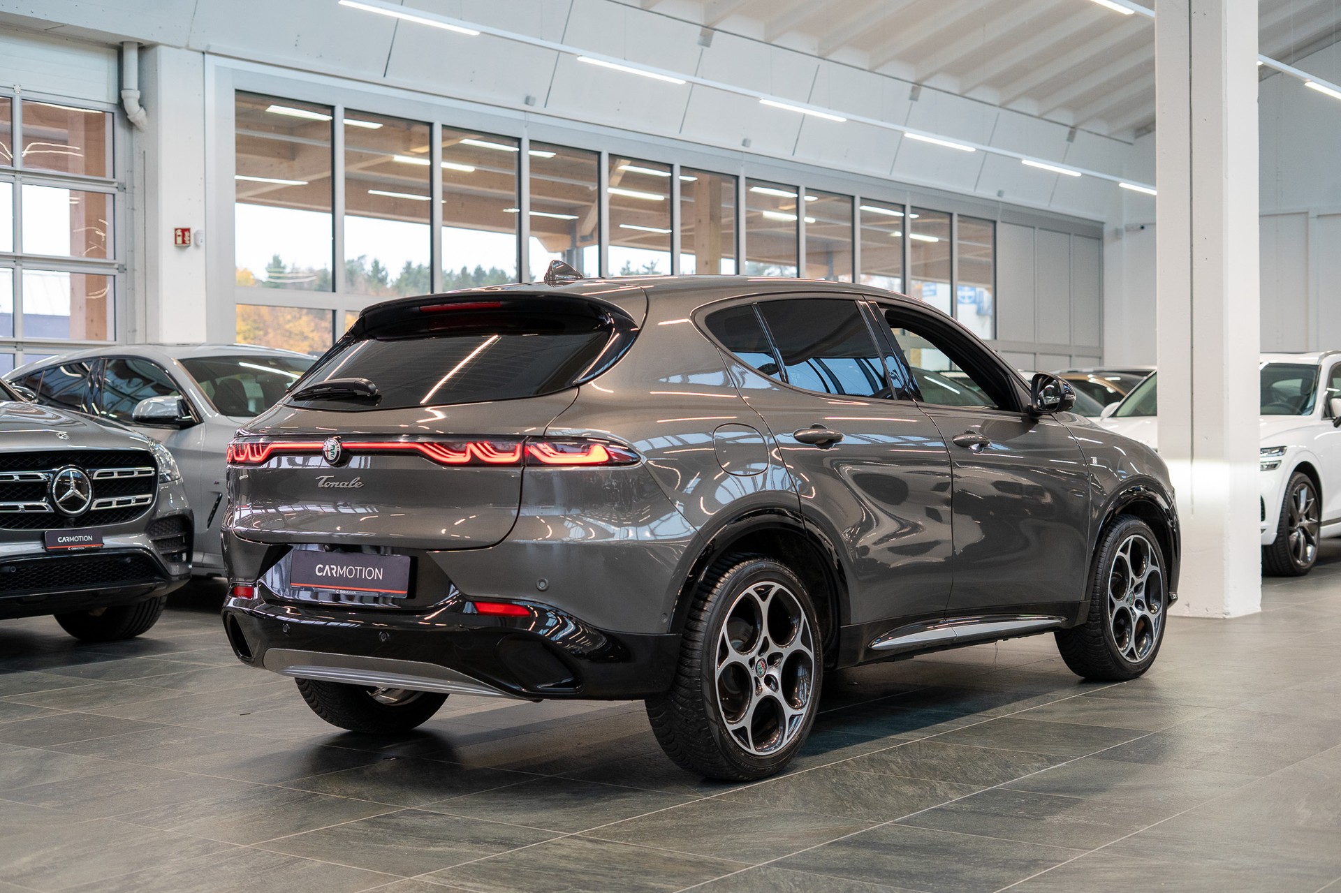 ALFA ROMEO Tonale 1.5 48V Hybrid Speciale / 360°Kamera / Aktiver Spurhalteassistent / Abstandsregler-image-3