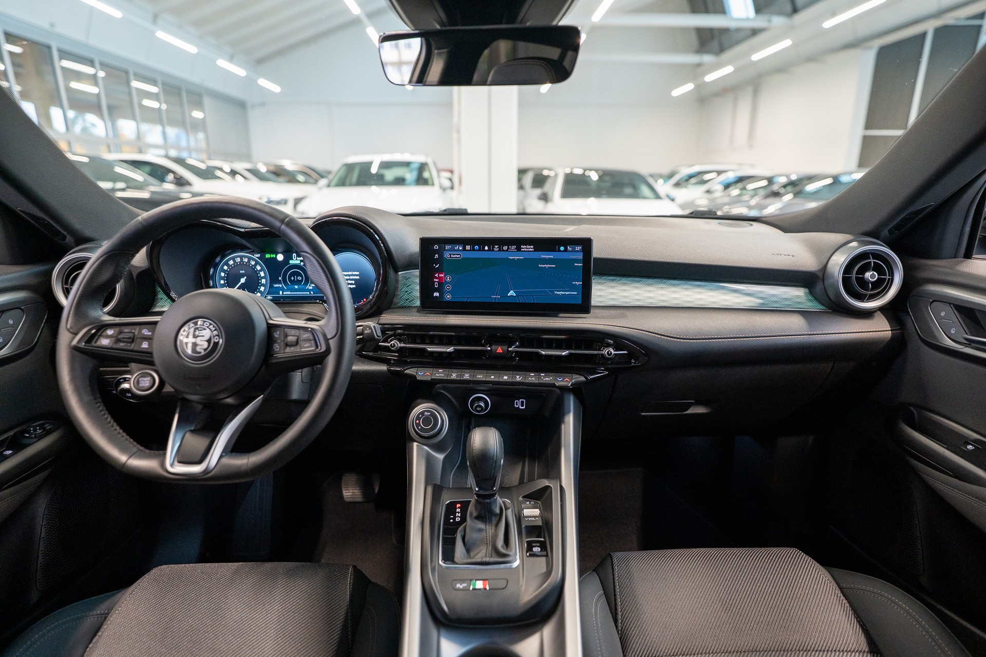 ALFA ROMEO Tonale 1.5 48V Hybrid Speciale / 360°Kamera / Aktiver Spurhalteassistent / Abstandsregler-image-14