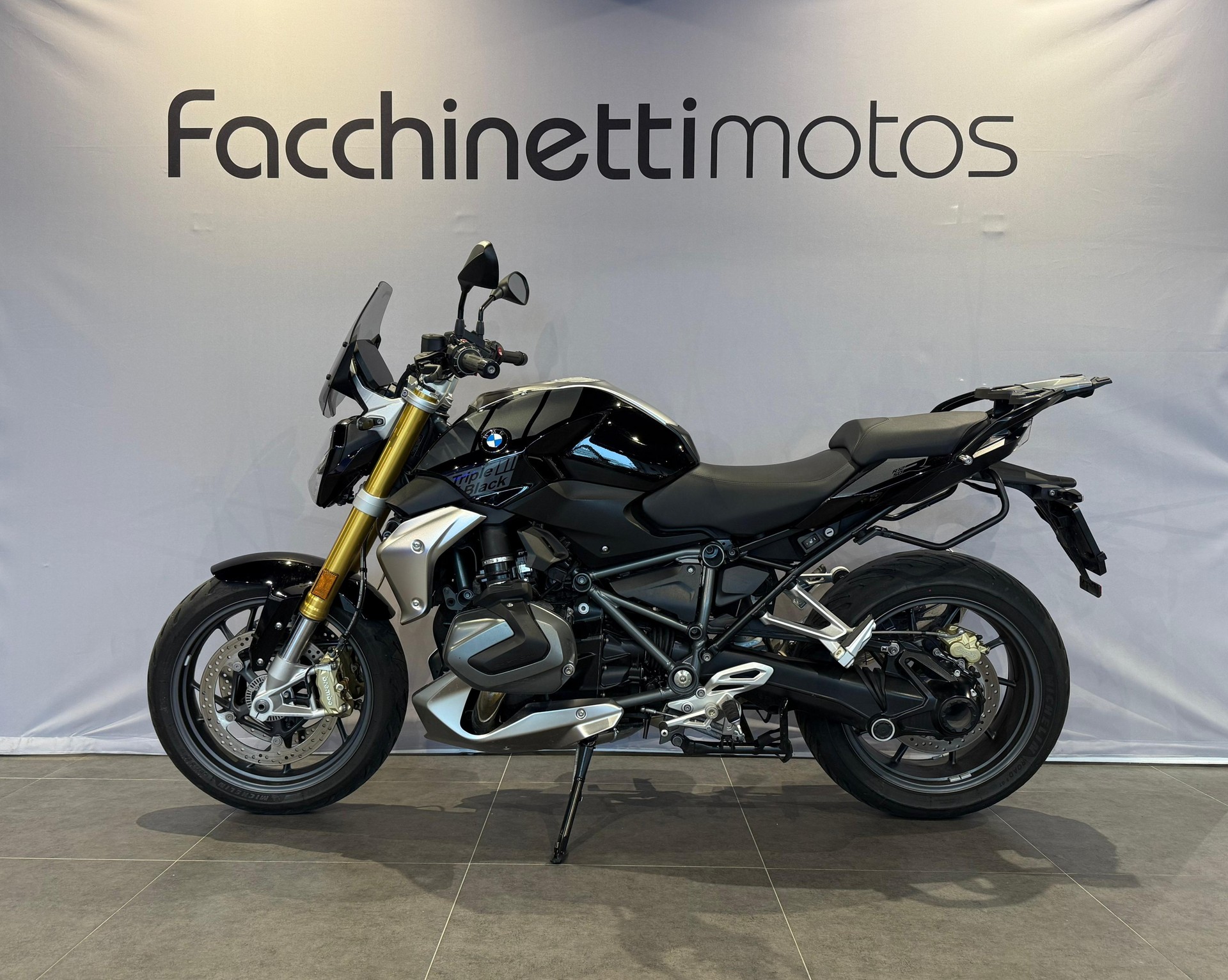 BMW R 1250 R-showroom-element-2
