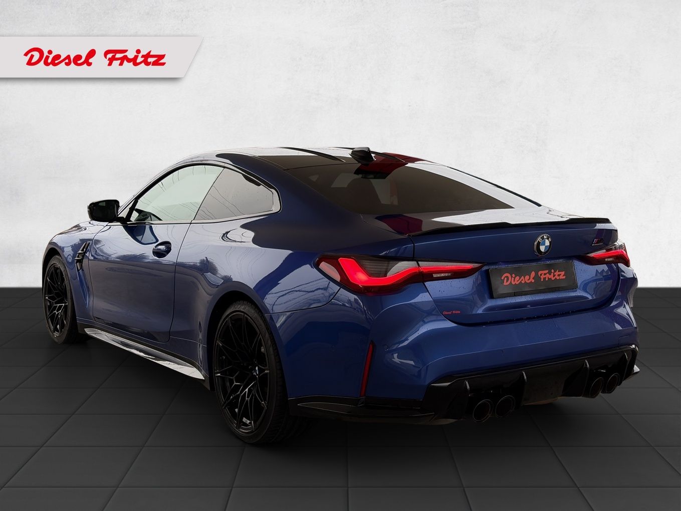 BMW M4 Coupé Competition-image-2