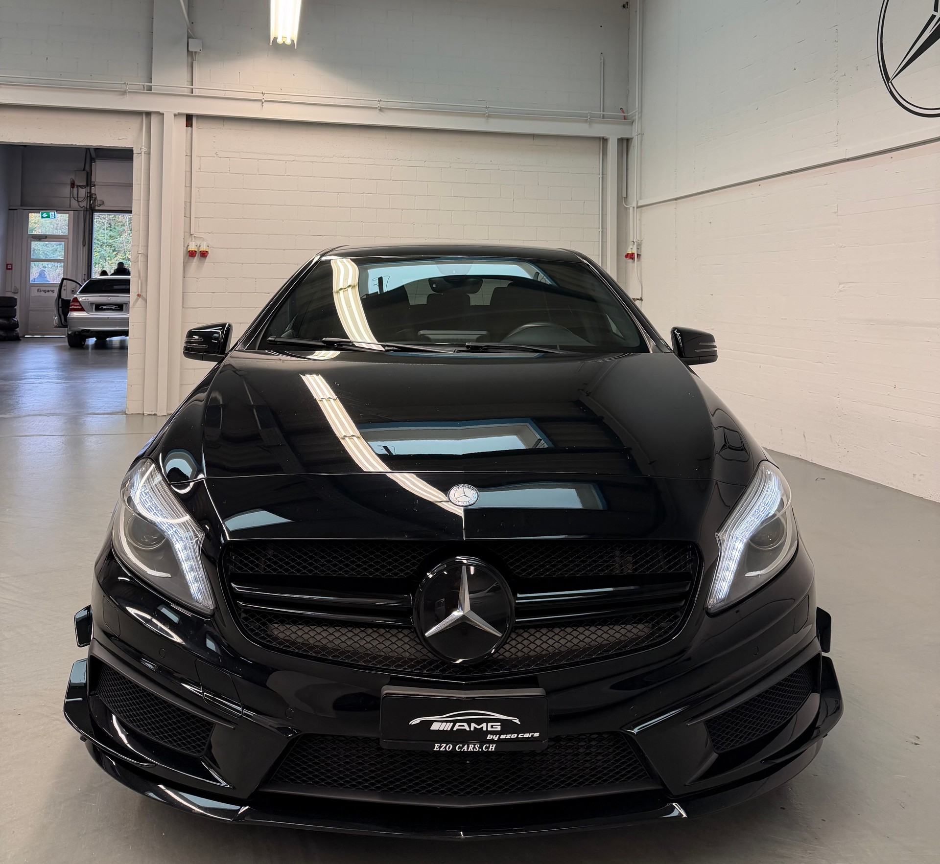 MERCEDES-BENZ A 200 CDI ( A45 AMG Bodykit ) AMG Line Ab MFK & ab Service 8-fach bereift-image-2