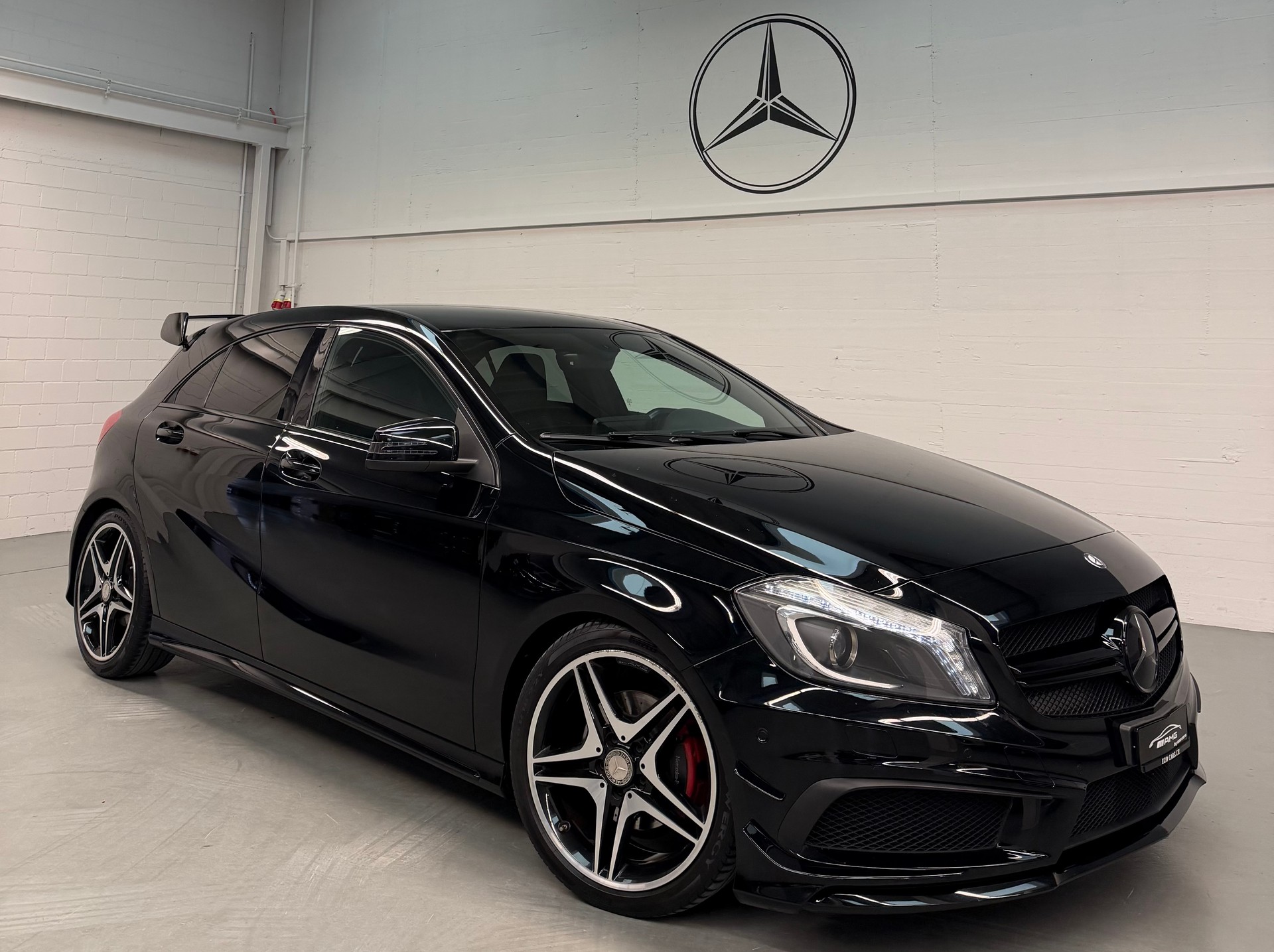 MERCEDES-BENZ A 200 CDI ( A45 AMG Bodykit ) AMG Line Ab MFK & ab Service 8-fach bereift-image-4