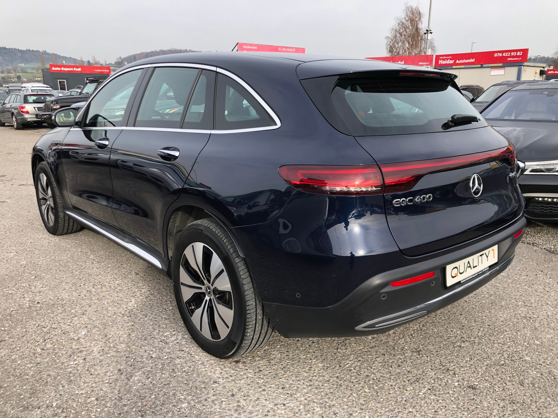 MERCEDES-BENZ EQC 400 4Matic EQ Star-image-5
