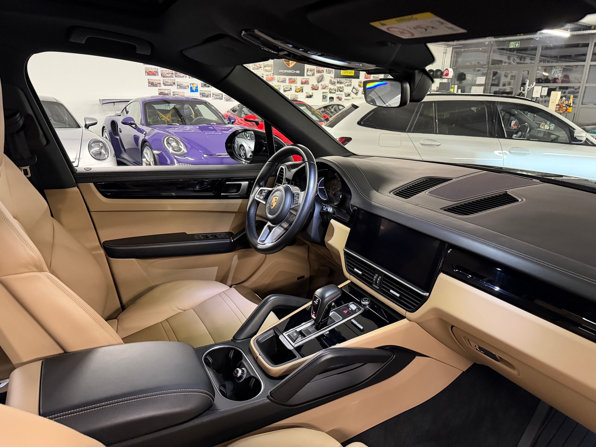 PORSCHE Cayenne S-image-13