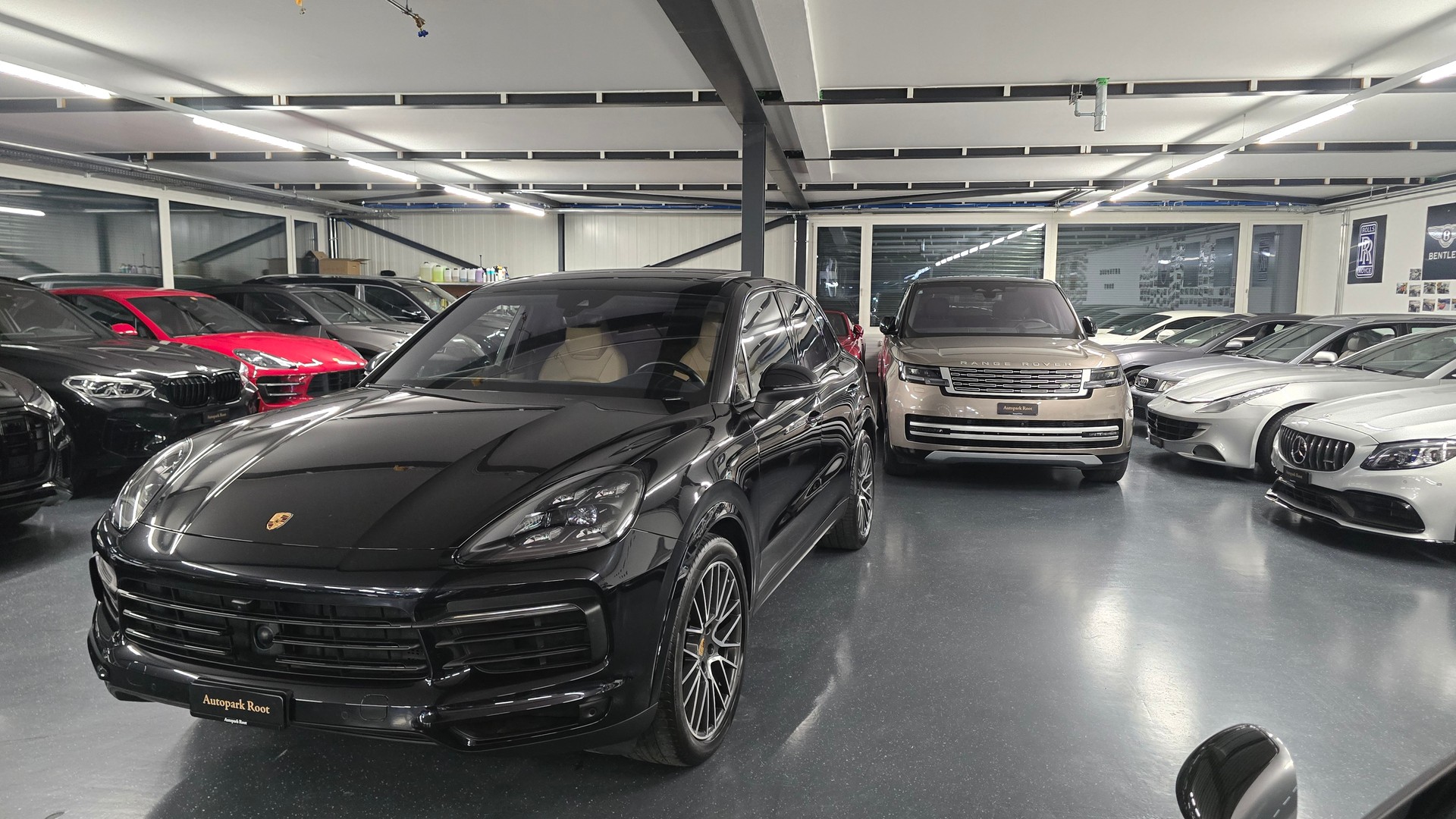PORSCHE Cayenne S-image-7
