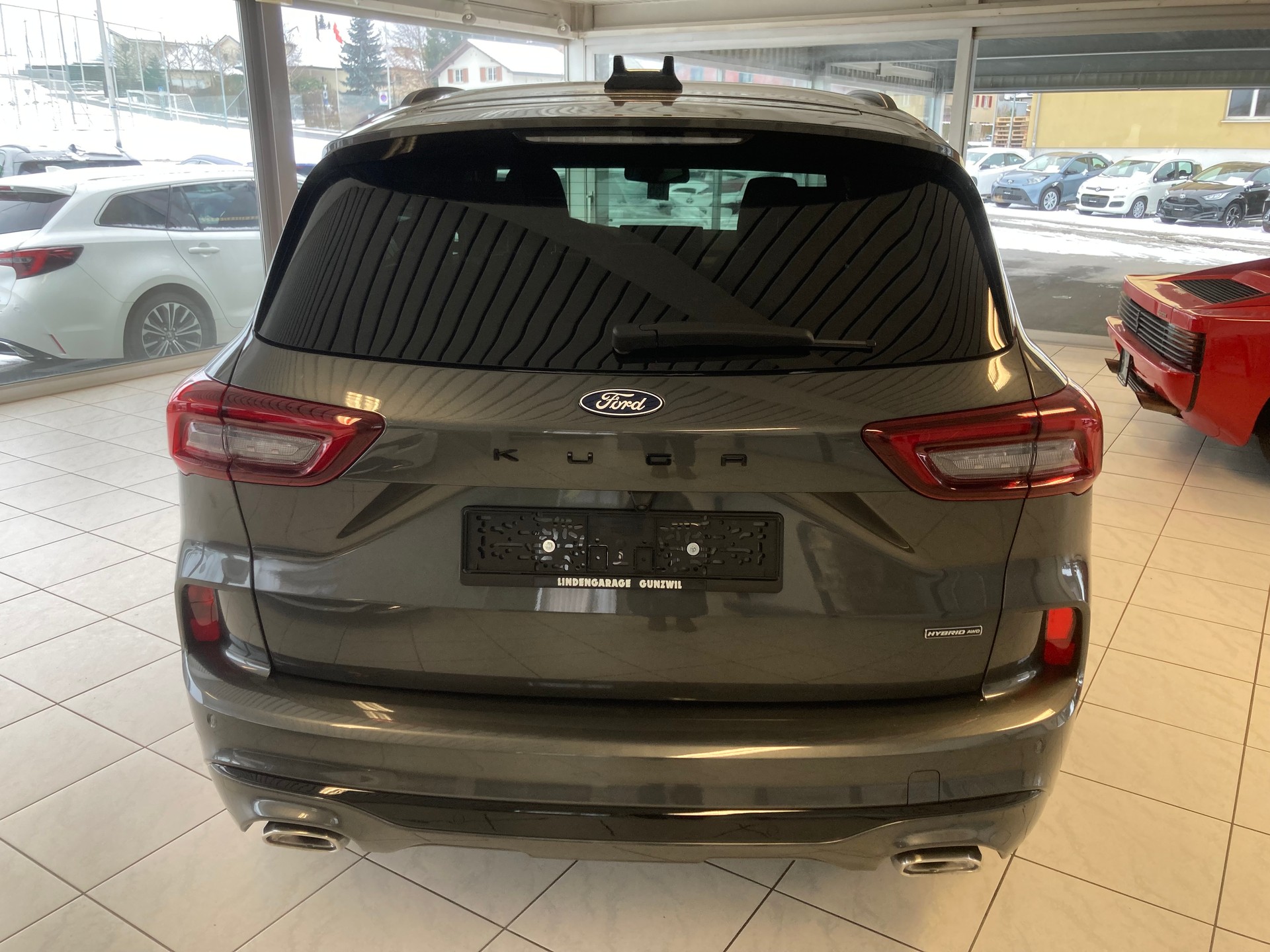 FORD Kuga 2.5 FHEV ST-Line 4WD-image-4