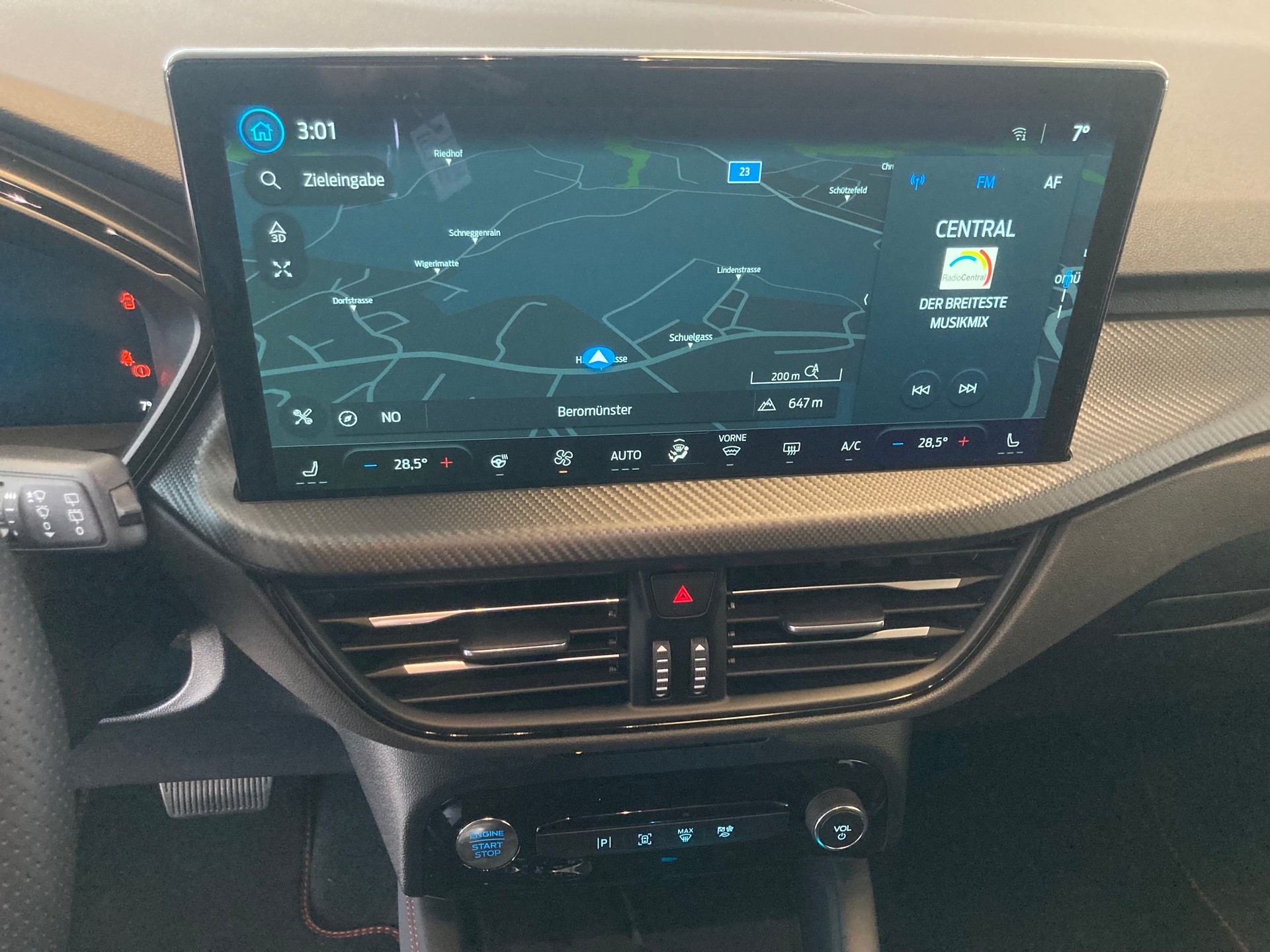 FORD Kuga 2.5 FHEV ST-Line 4WD-image-8