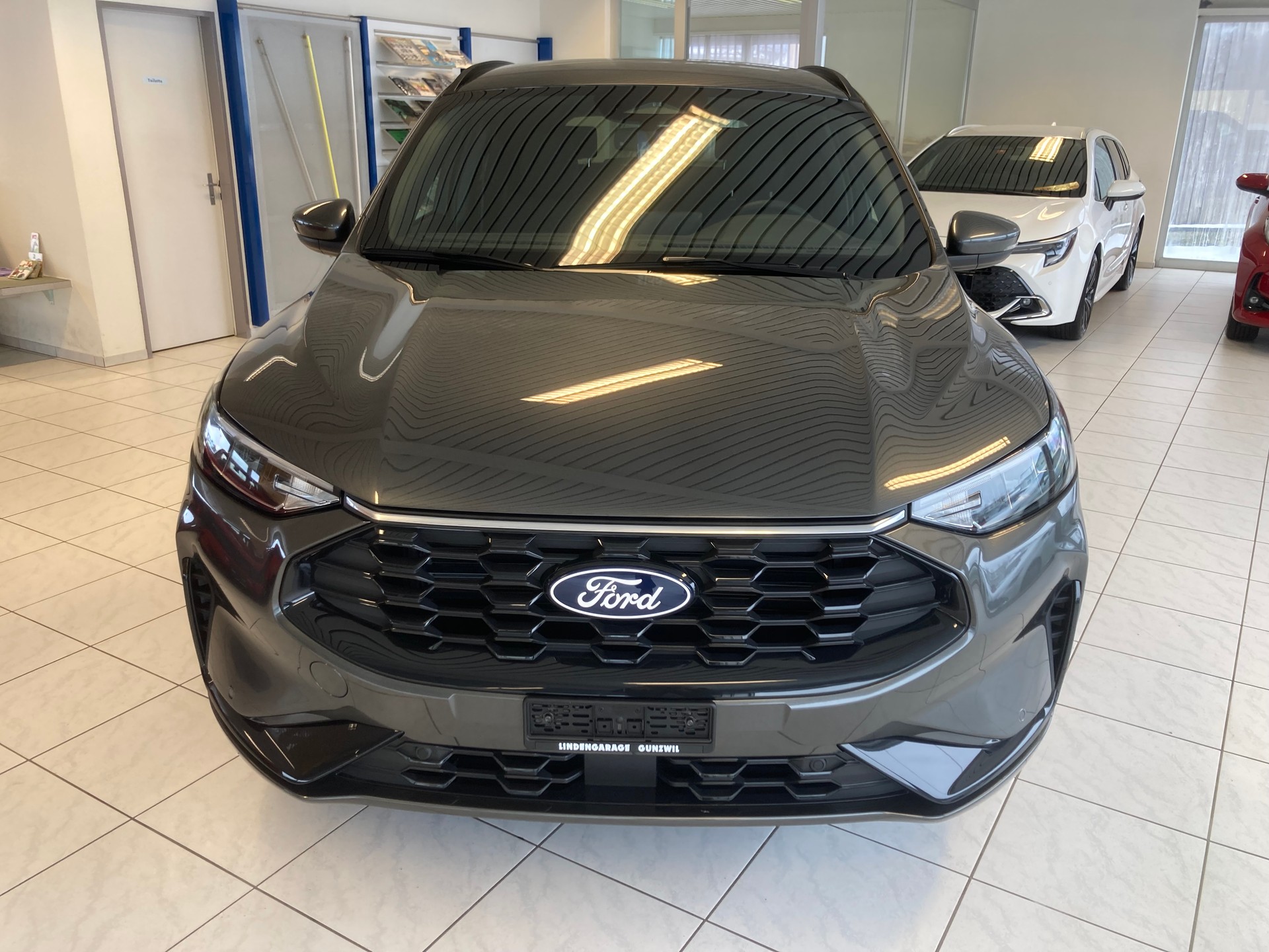 FORD Kuga 2.5 FHEV ST-Line 4WD-image-1