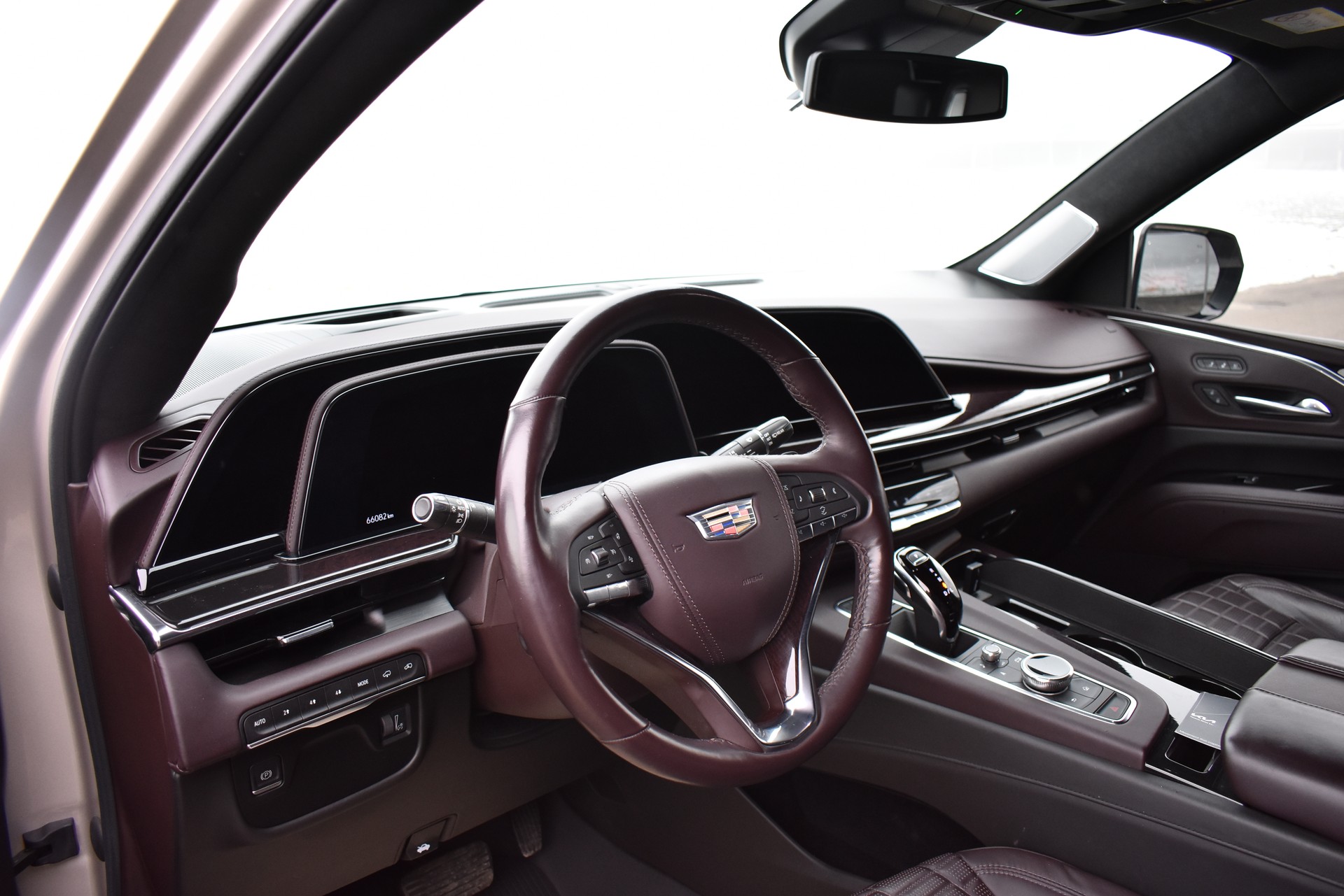CADILLAC Sport Platinum-image-11