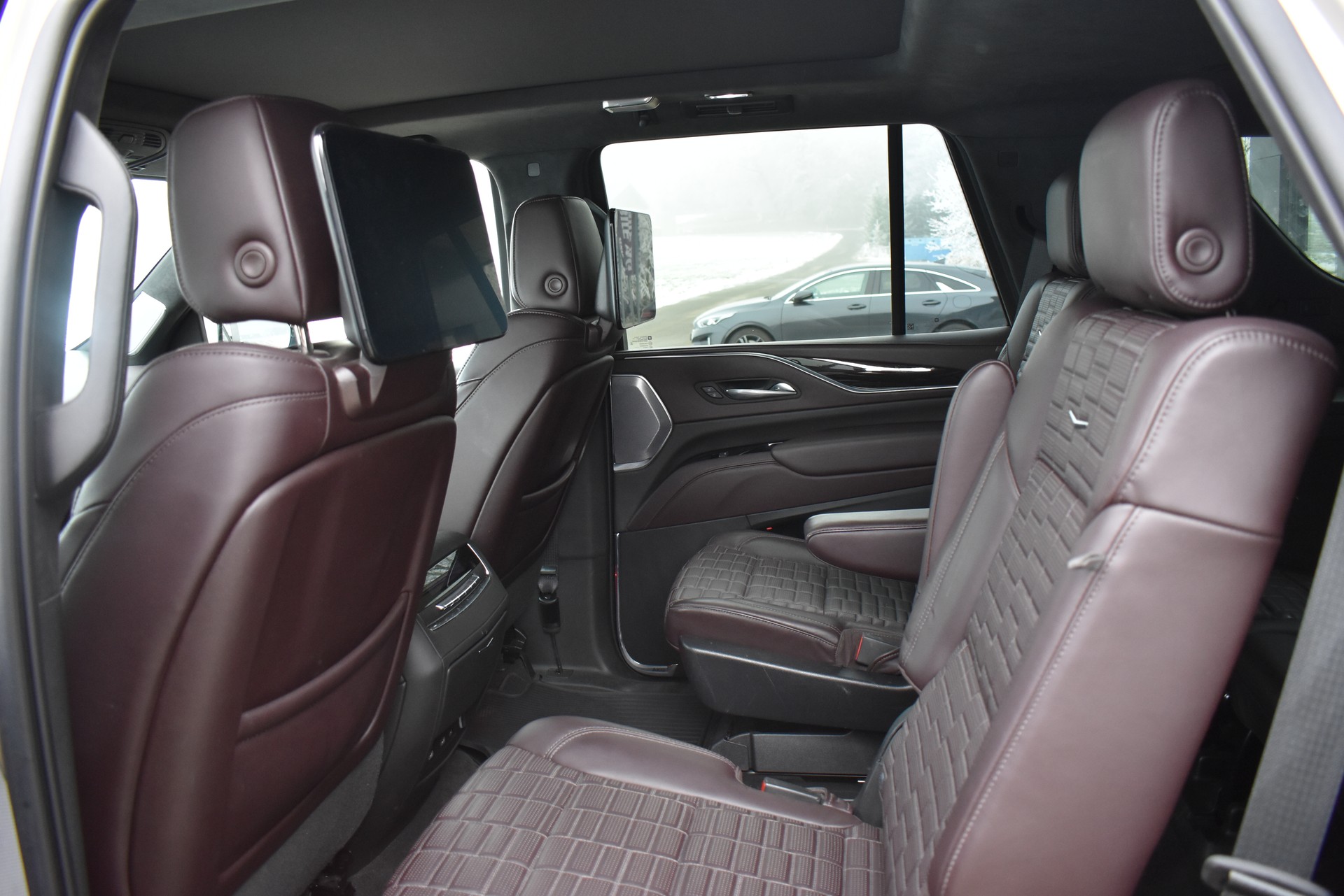 CADILLAC Sport Platinum-image-9