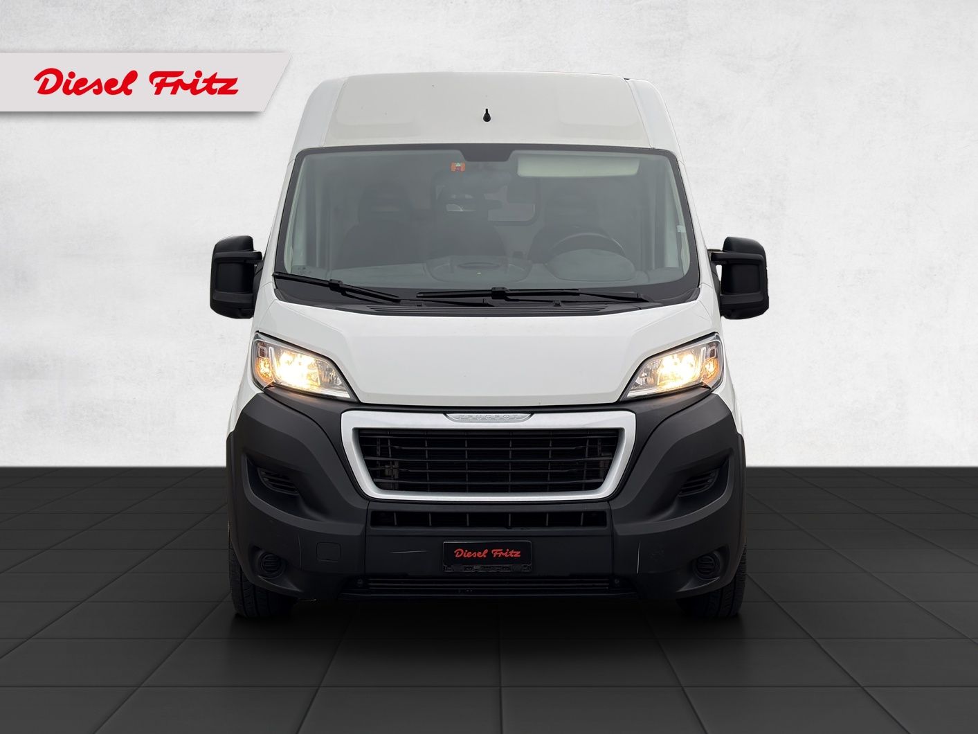PEUGEOT Boxer 2.0 HDI 335 Allure L3H2-image-5