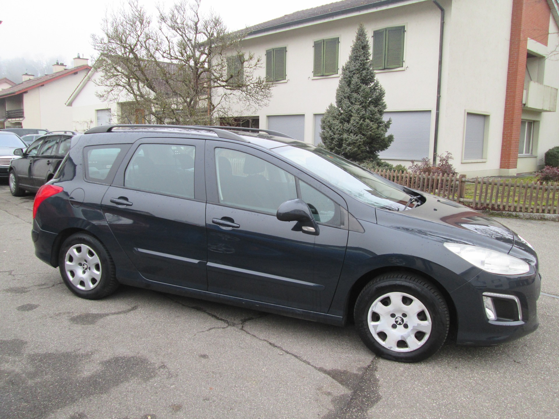 PEUGEOT 308 SW 1.6 HDI Access EGS6-image-5