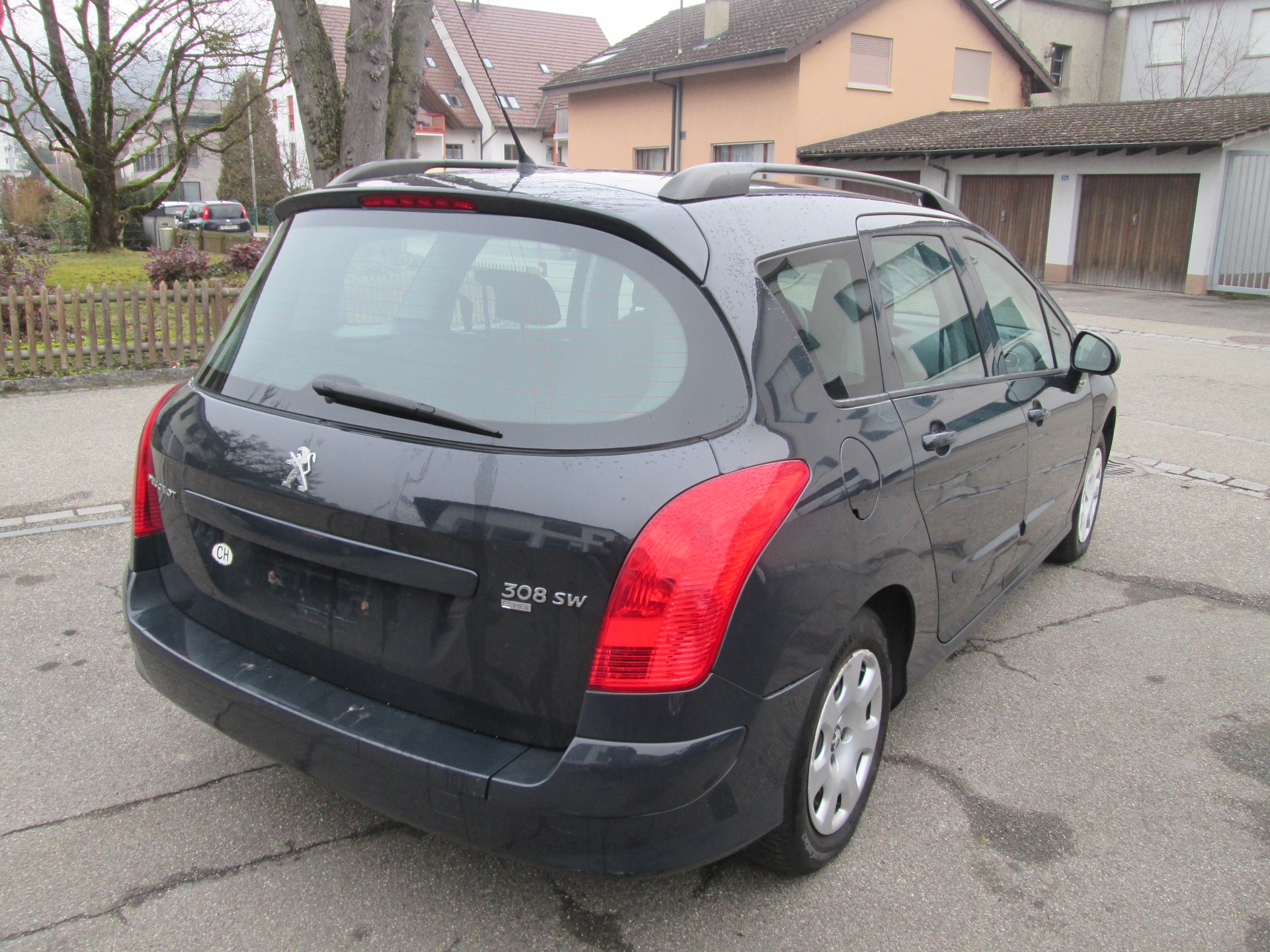 PEUGEOT 308 SW 1.6 HDI Access EGS6-image-4