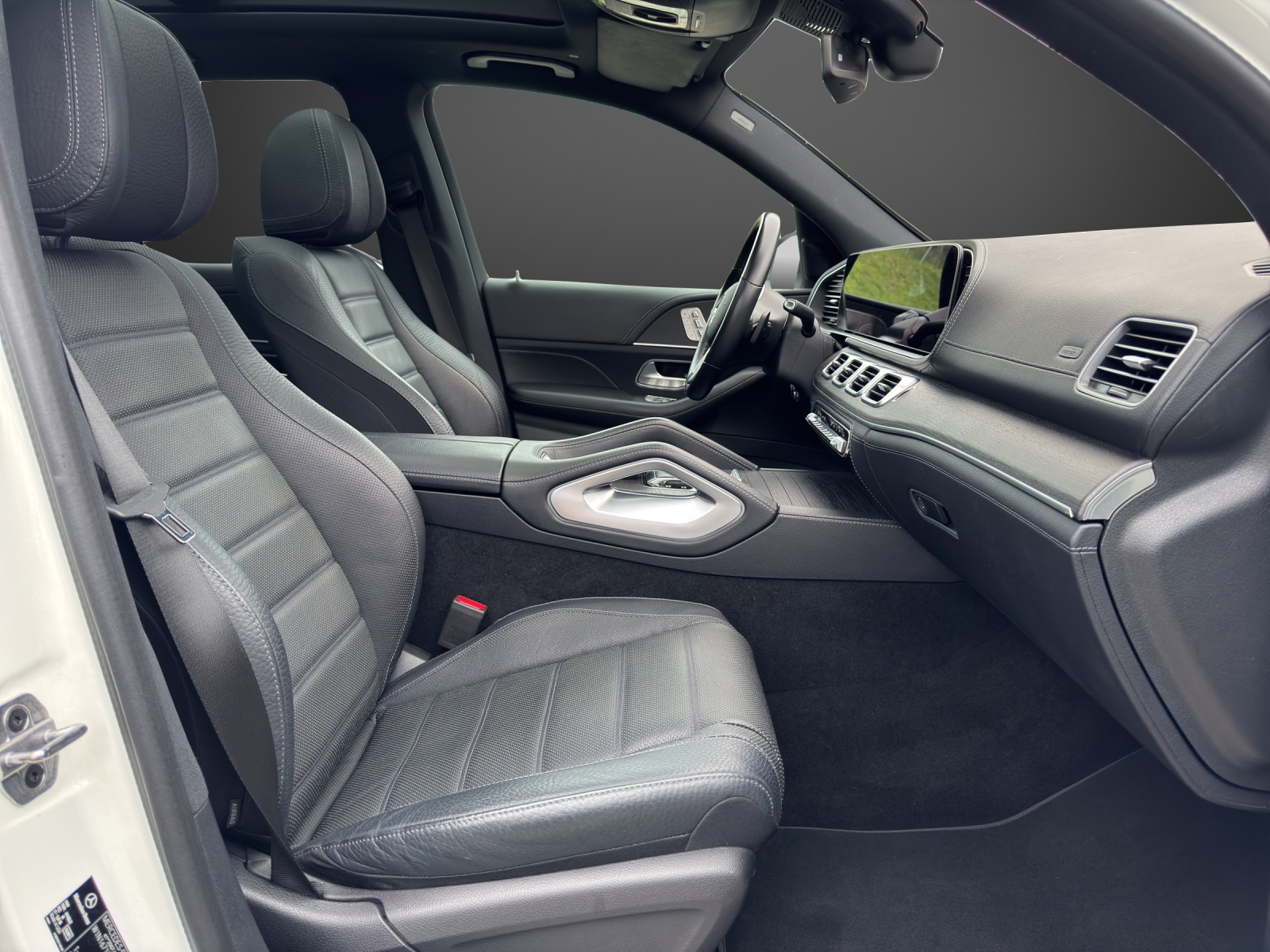 MERCEDES-BENZ GLE 400 d 4Matic 9G-Tronic-image-11