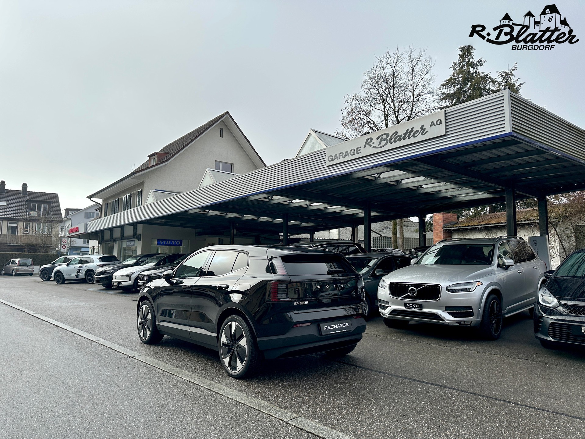 VOLVO EX30 E60 69kWh Twin Ultra Performance-image-3