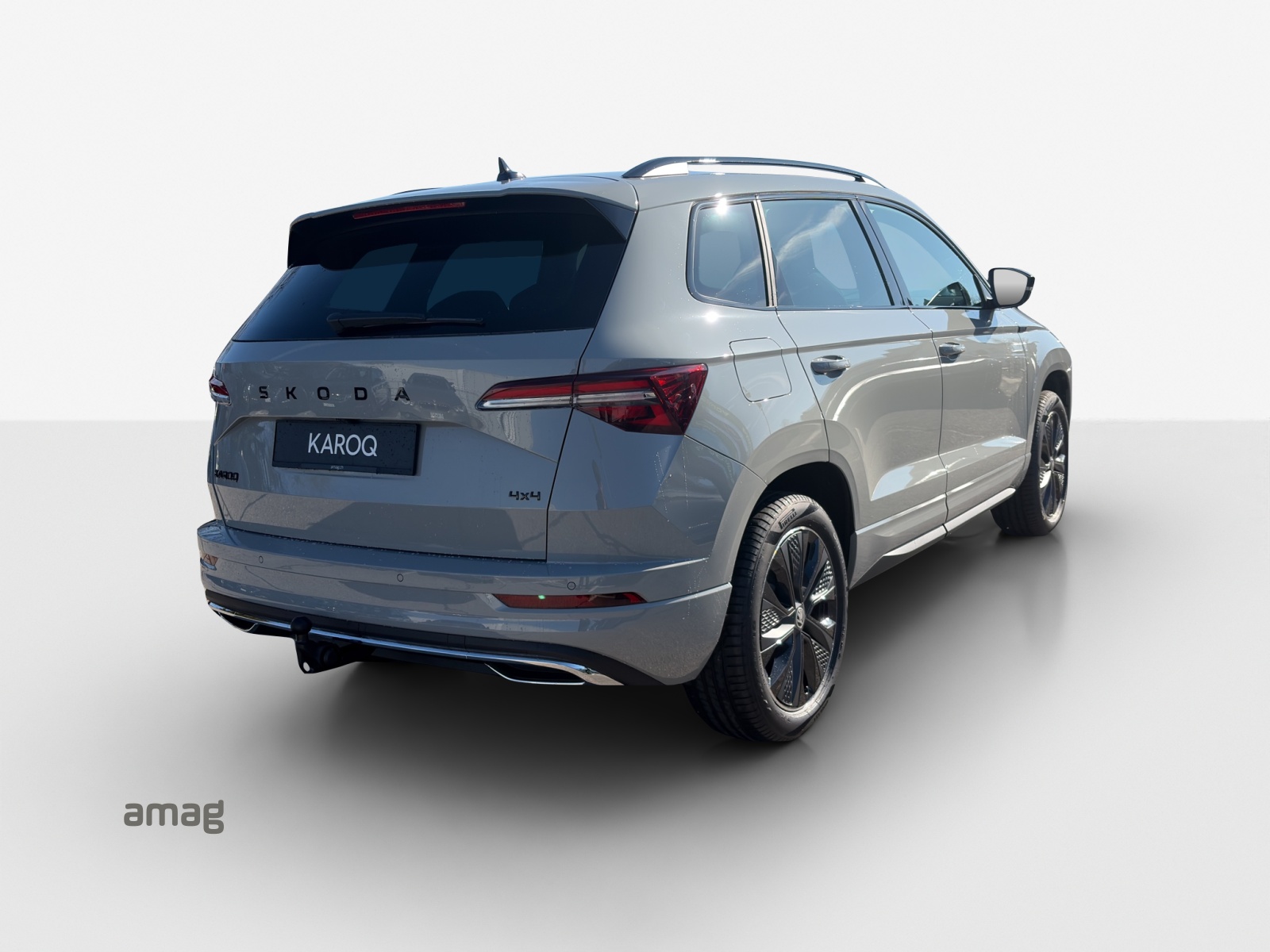 SKODA Karoq 2.0 TSI SportLine 4x4 DSG-image-4
