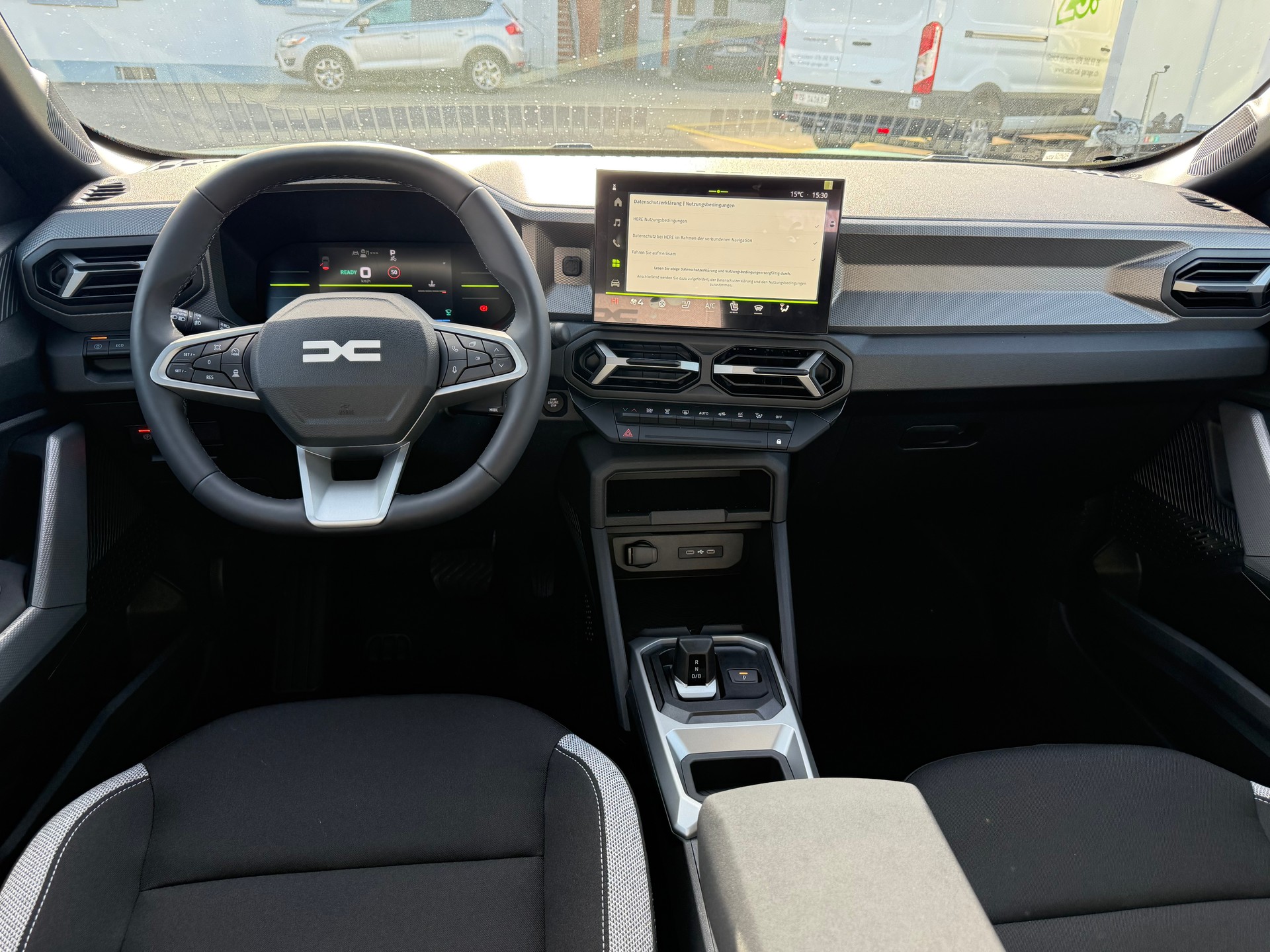 DACIA Duster HEV 155 Journey-image-7