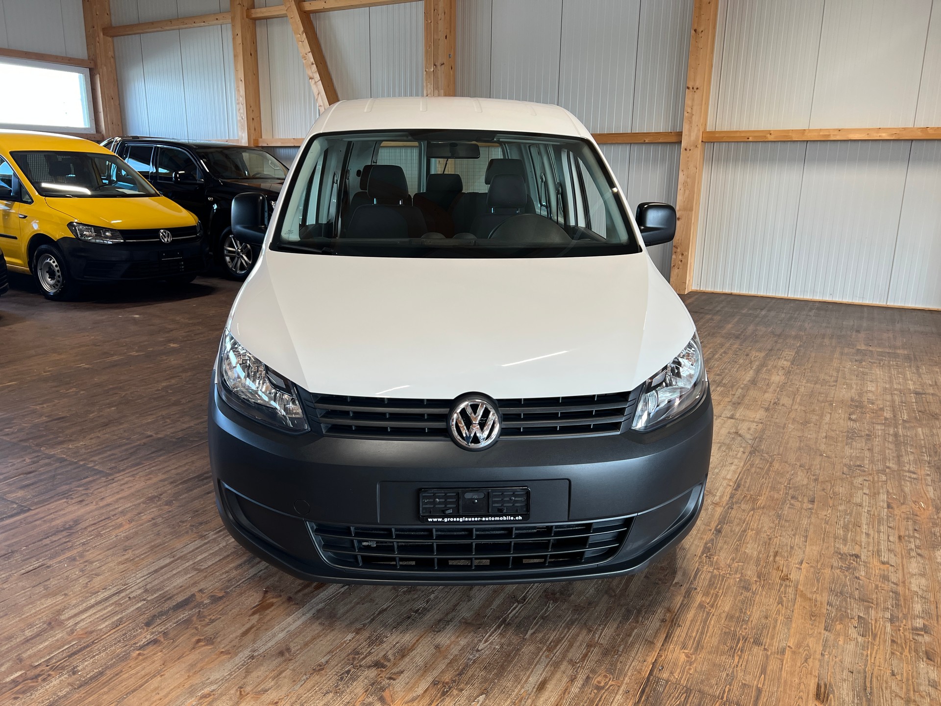 VW Caddy 1.6 TDI BlueMotion Technology DSG-showroom-element-1