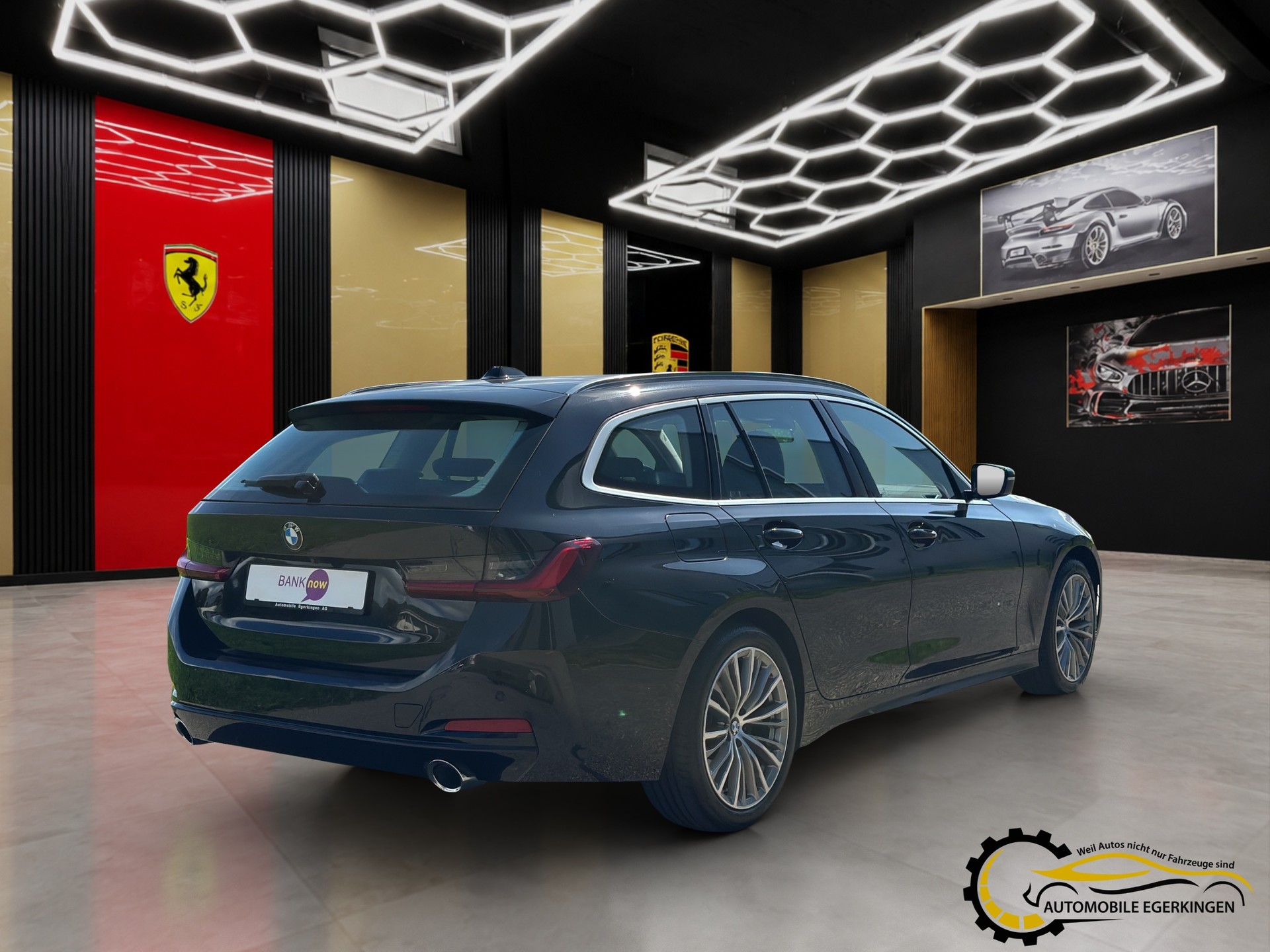 BMW 320d xDrive 48V Touring Steptronic-image-4
