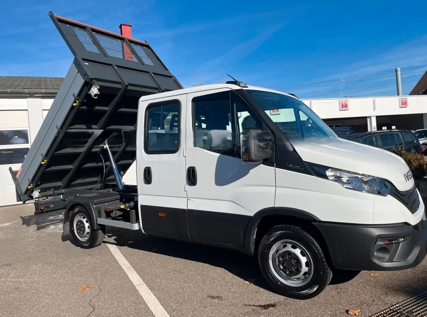 IVECO 35 S 16H D Dreiseitenkipper mit AHK-image-1