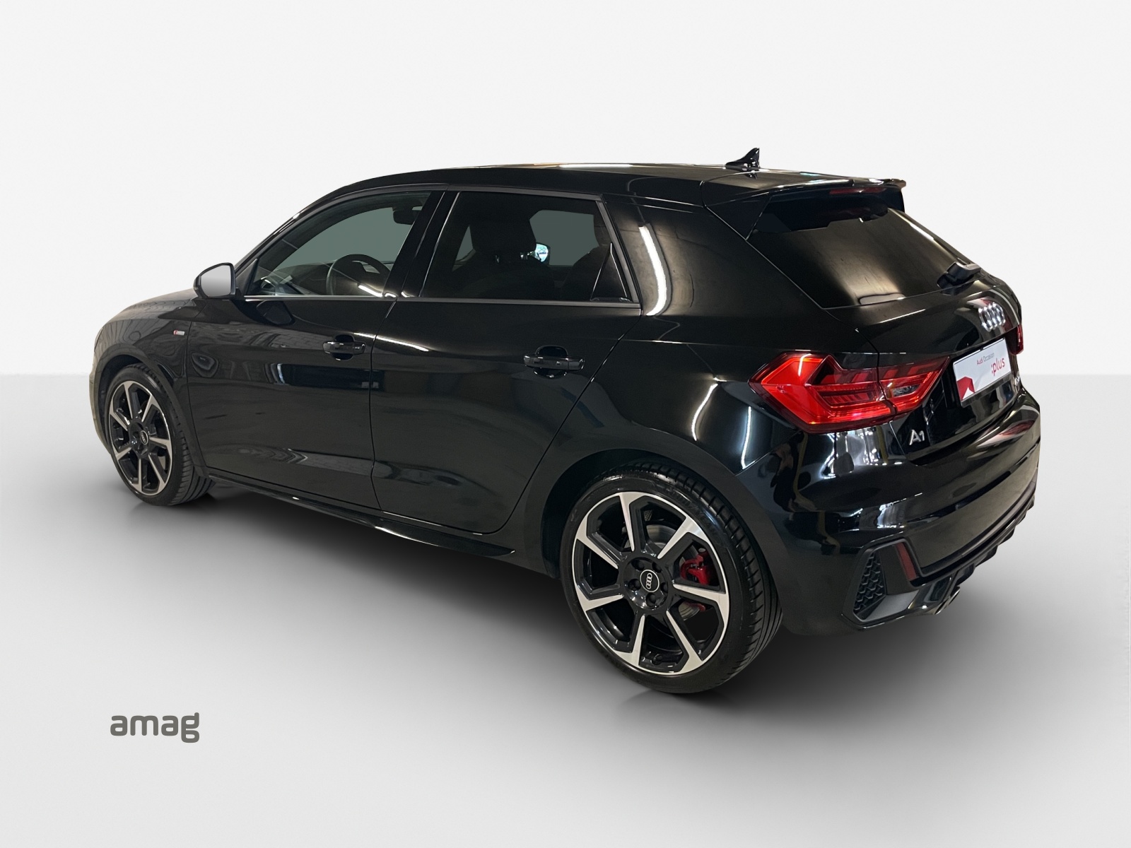 AUDI A1 Sportback 40 TFSI S Line S-tronic-image-2