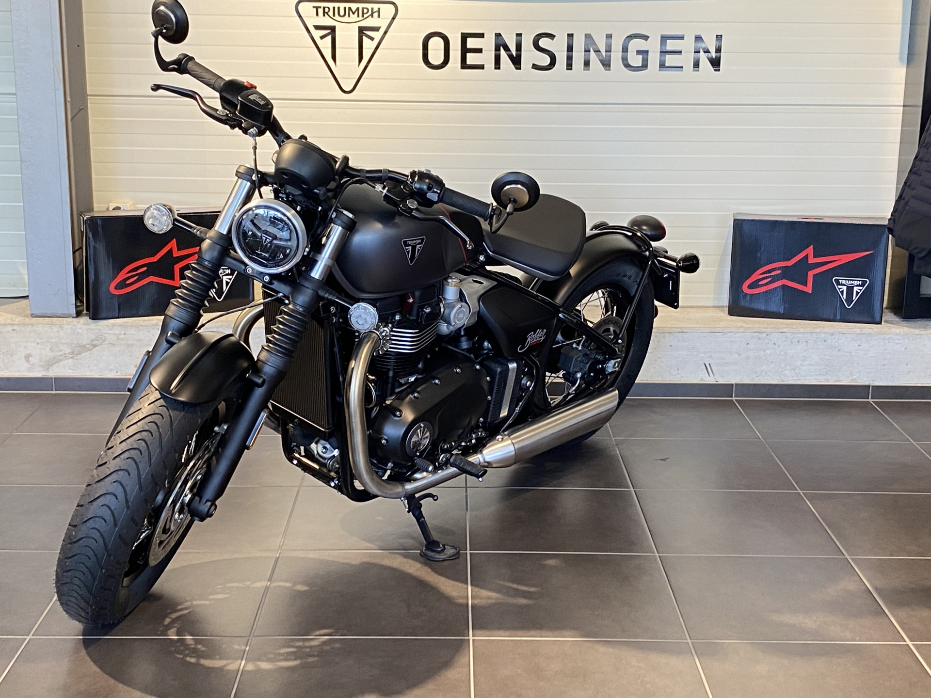 TRIUMPH Bonneville Bobber 1200 (4.49 % Power Leasing - Gültig bis 30.06.2026)-showroom-element-1