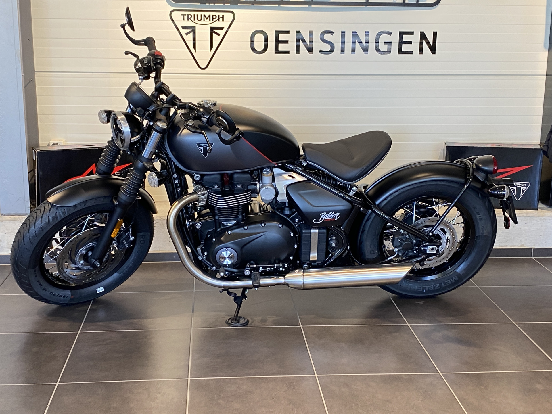 TRIUMPH Bonneville Bobber 1200 (4.49 % Power Leasing - Gültig bis 30.06.2026)