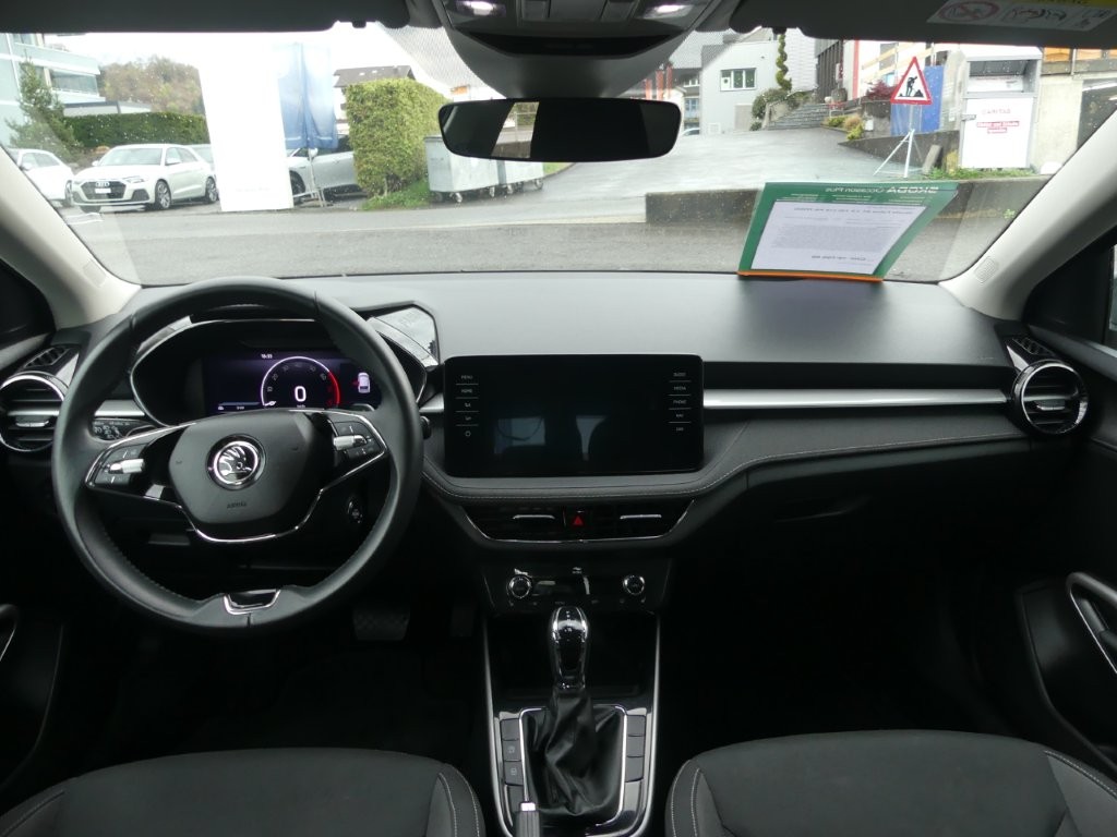 SKODA Fabia 1.0 TSI Style DSG-image-7