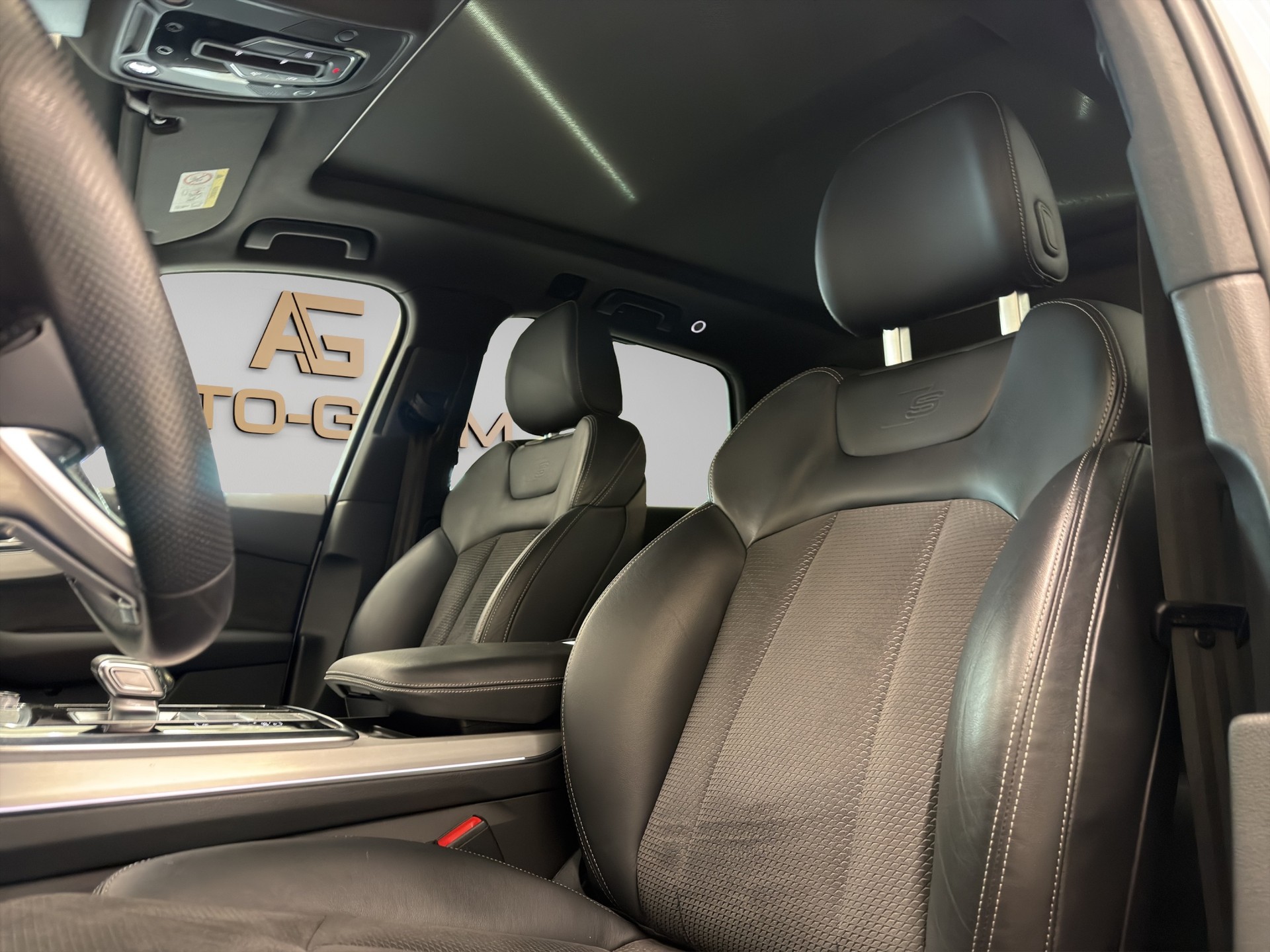 AUDI Q7 50 TDI quattro S Line tiptronic 7-Sitzer-image-12