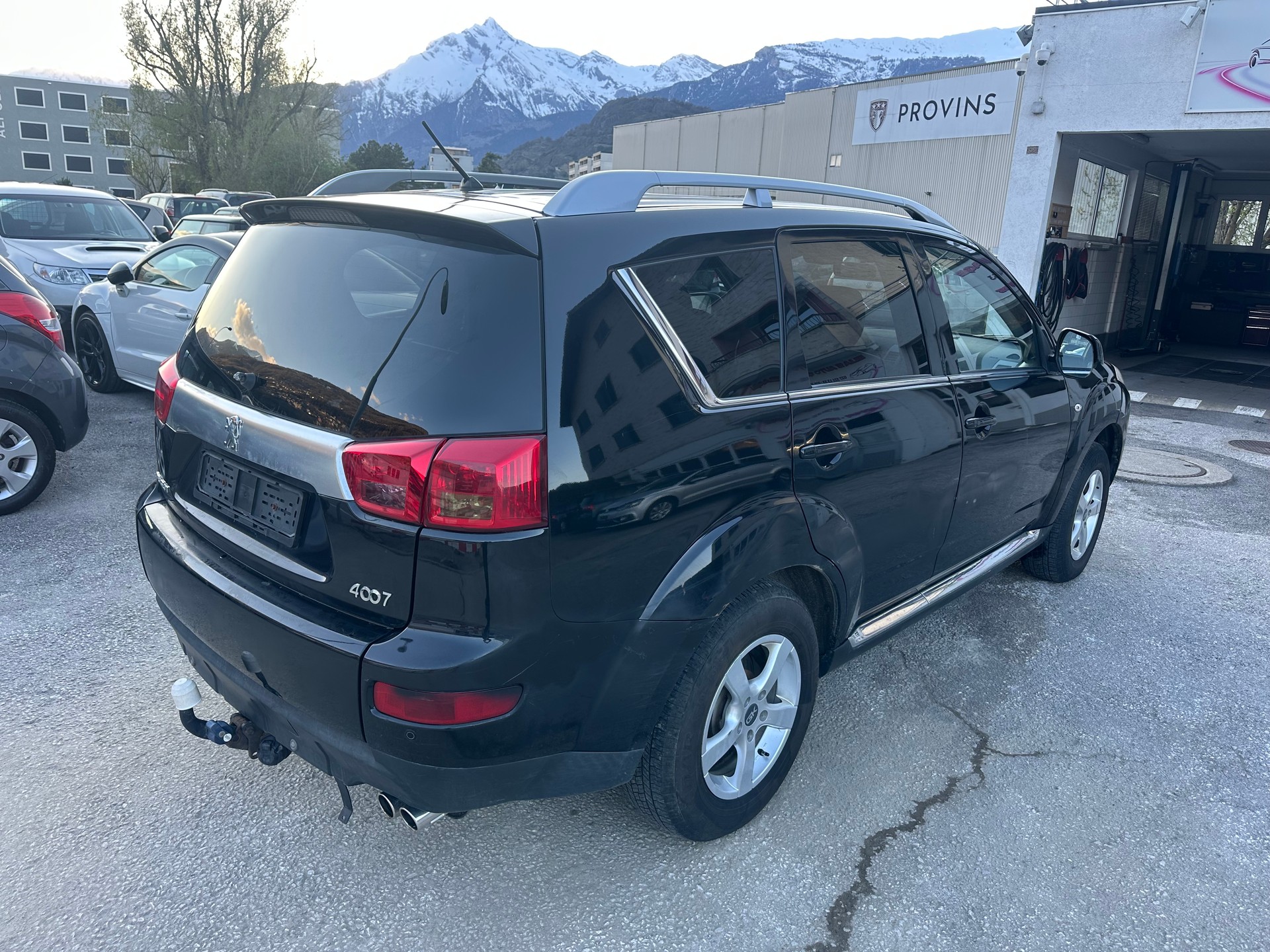 PEUGEOT 4007 2.2 HDi Platinum Edition-image-3