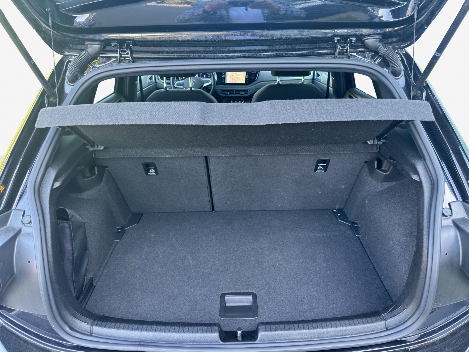 VW Polo 1.0 TSI R-Line DSG-image-12