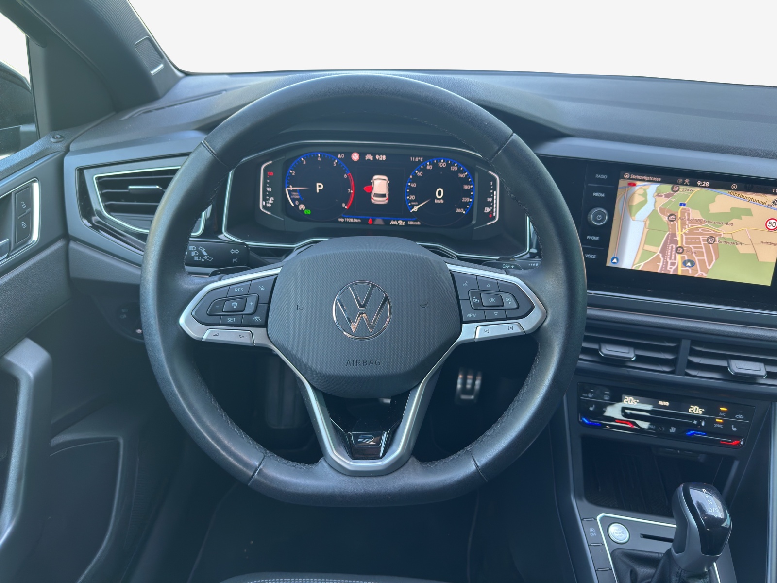 VW Polo 1.0 TSI R-Line DSG-image-9