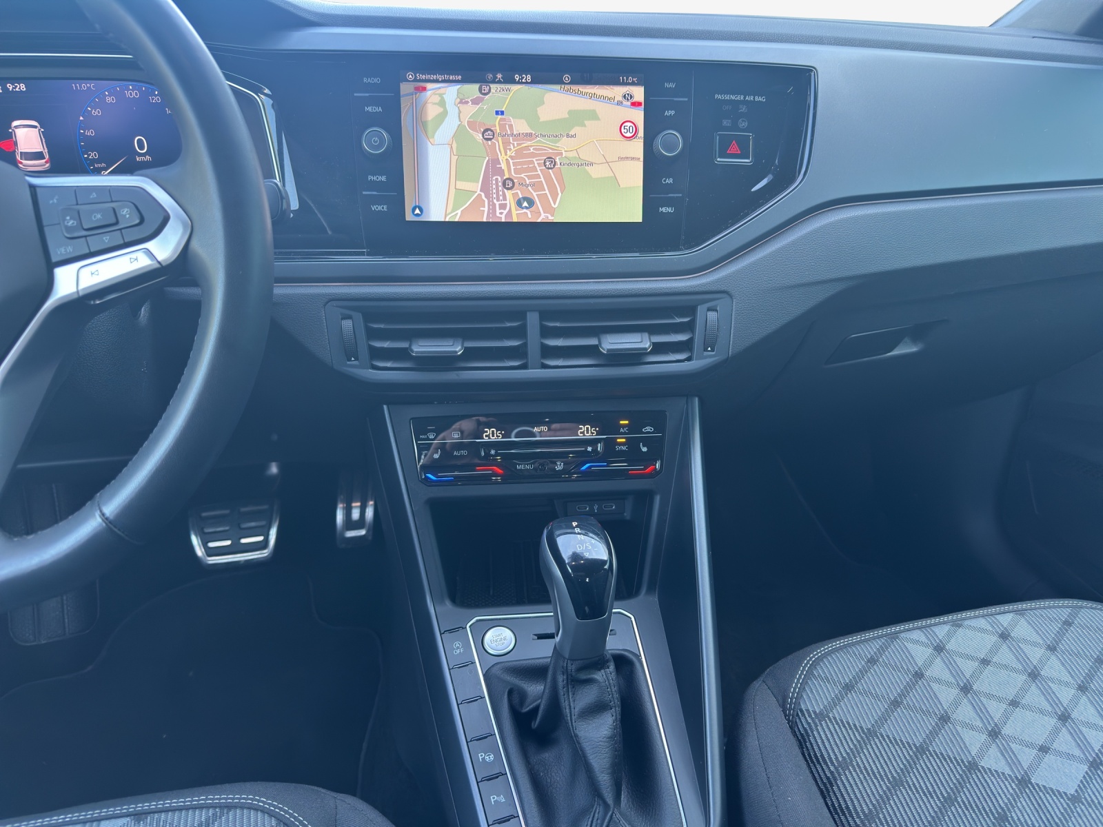 VW Polo 1.0 TSI R-Line DSG-image-10