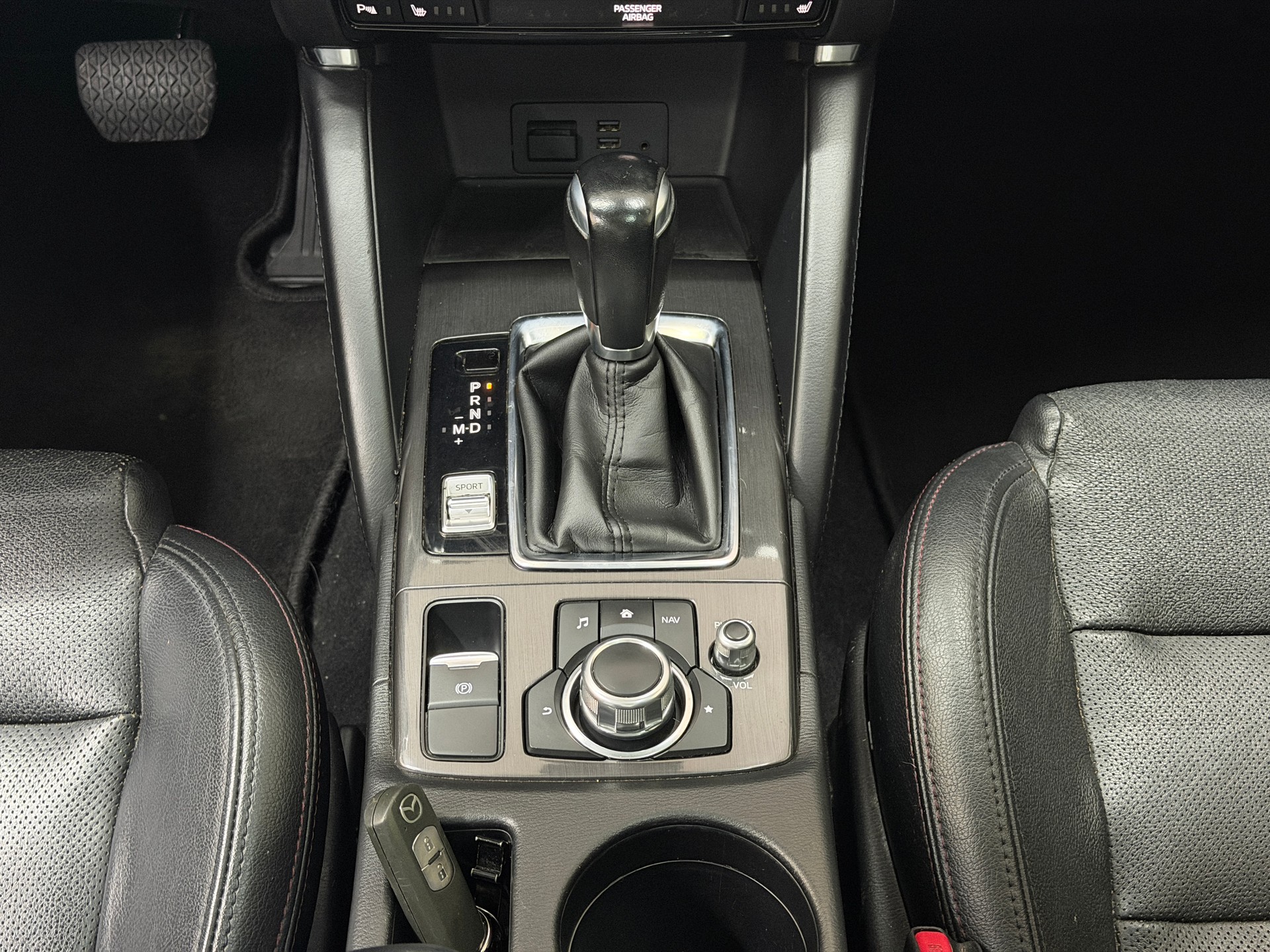 MAZDA CX-5 2.5 Revolution AWD Skyactive-G Automatic-image-13