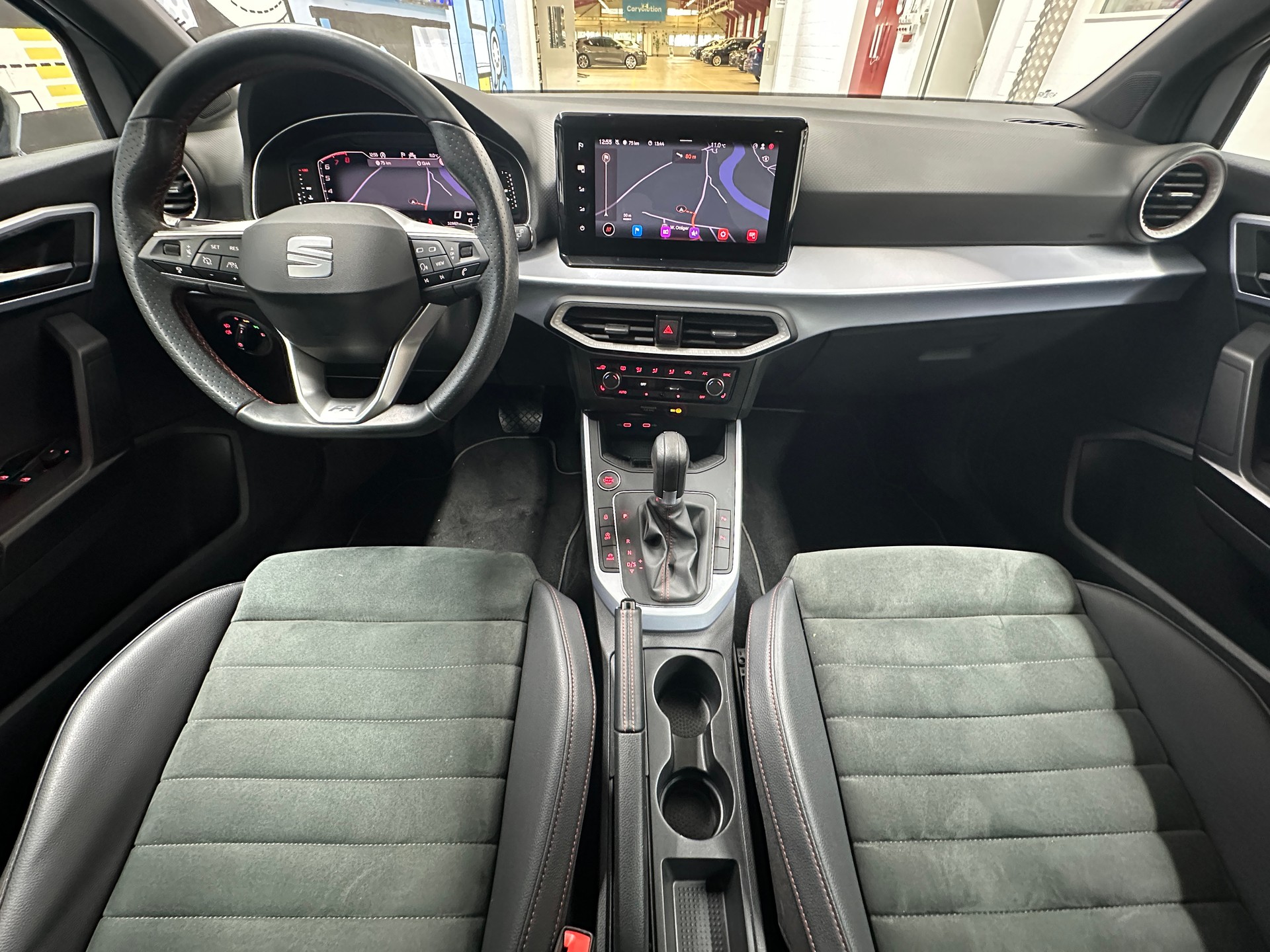 SEAT Arona 1.0 TSI Eco FR DSG-image-9