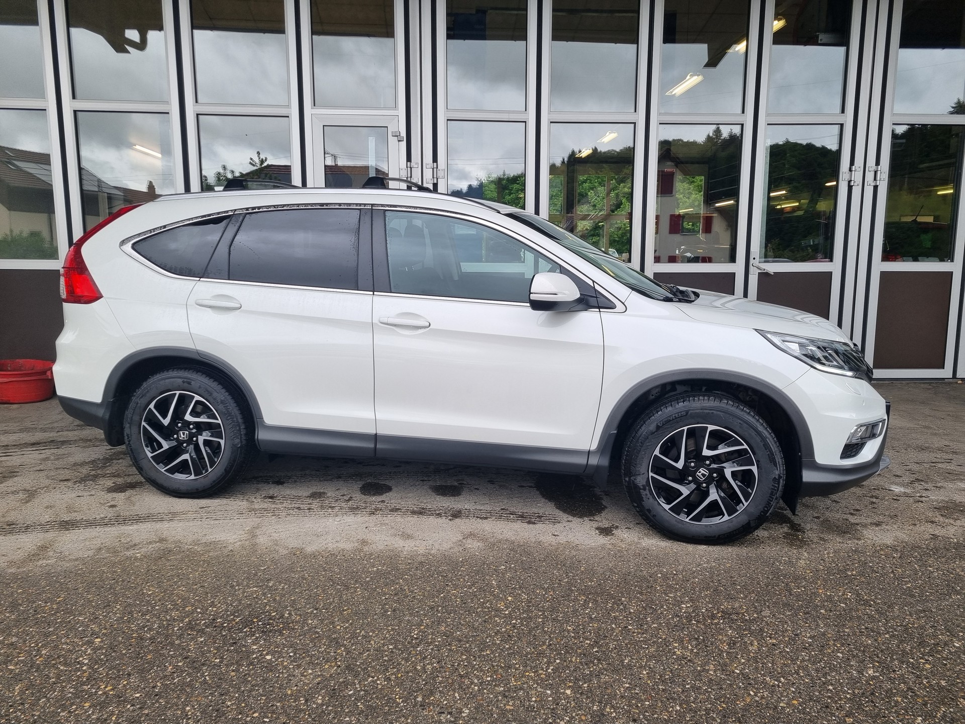 HONDA CR-V 1.6 i-DTEC Lifestyle 4WD-image-2