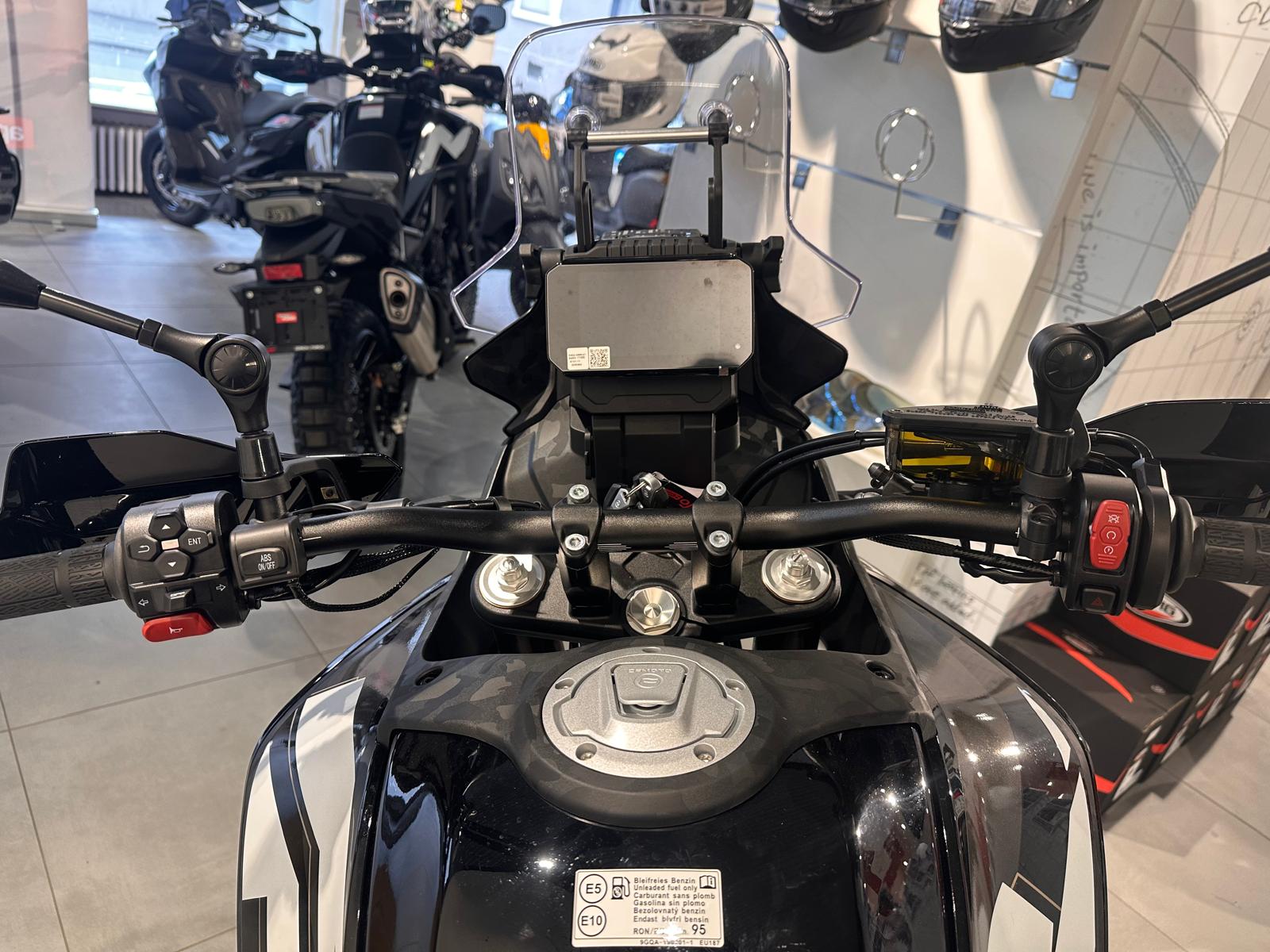 CF MOTO 450 MT | Vorführfahrzeug | Akrapovic Auspuff | A2 | Garantie-image-5